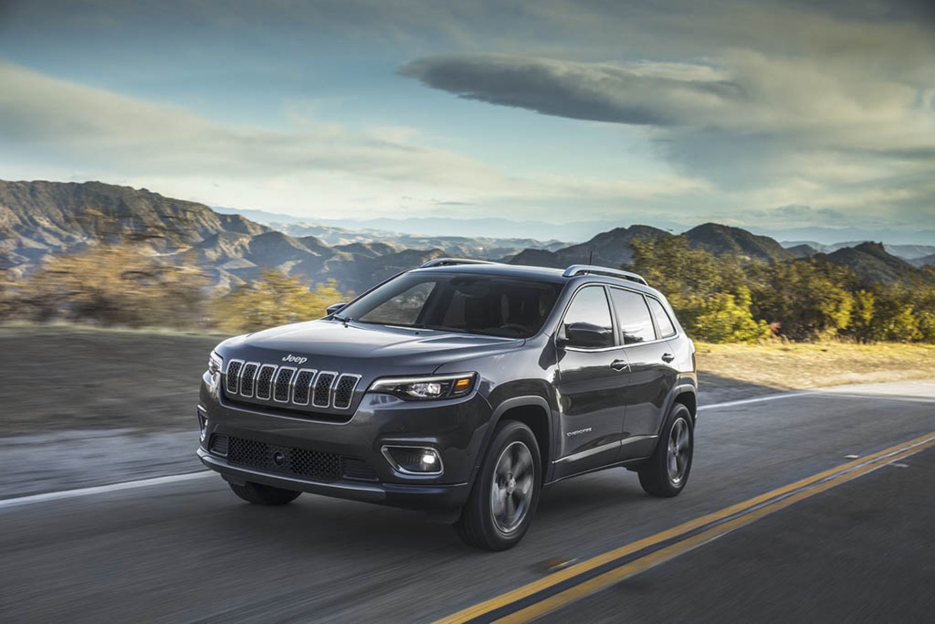 2021-jeep-cherokee-limited-1