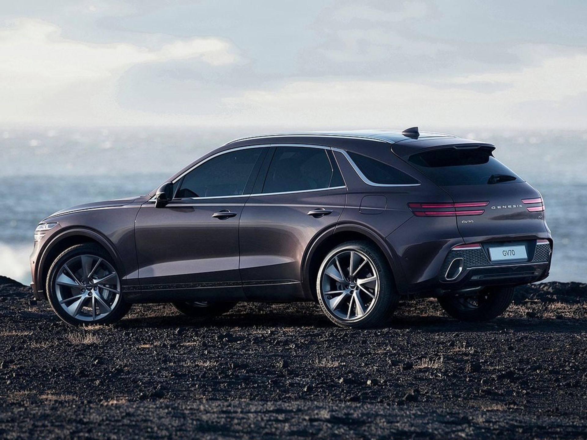 Genesis-GV70-4