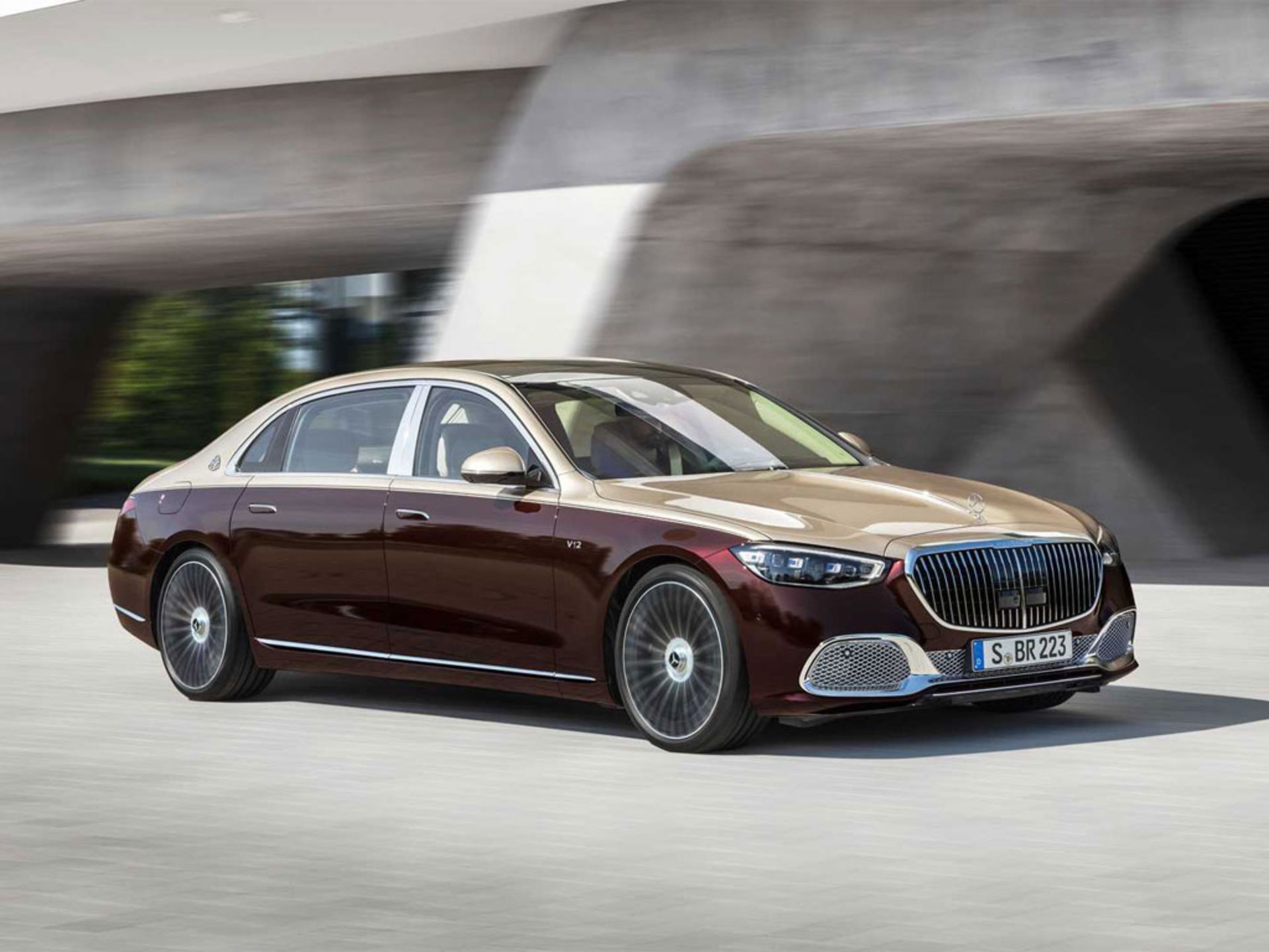 Mercedes-Maybach-S680-1