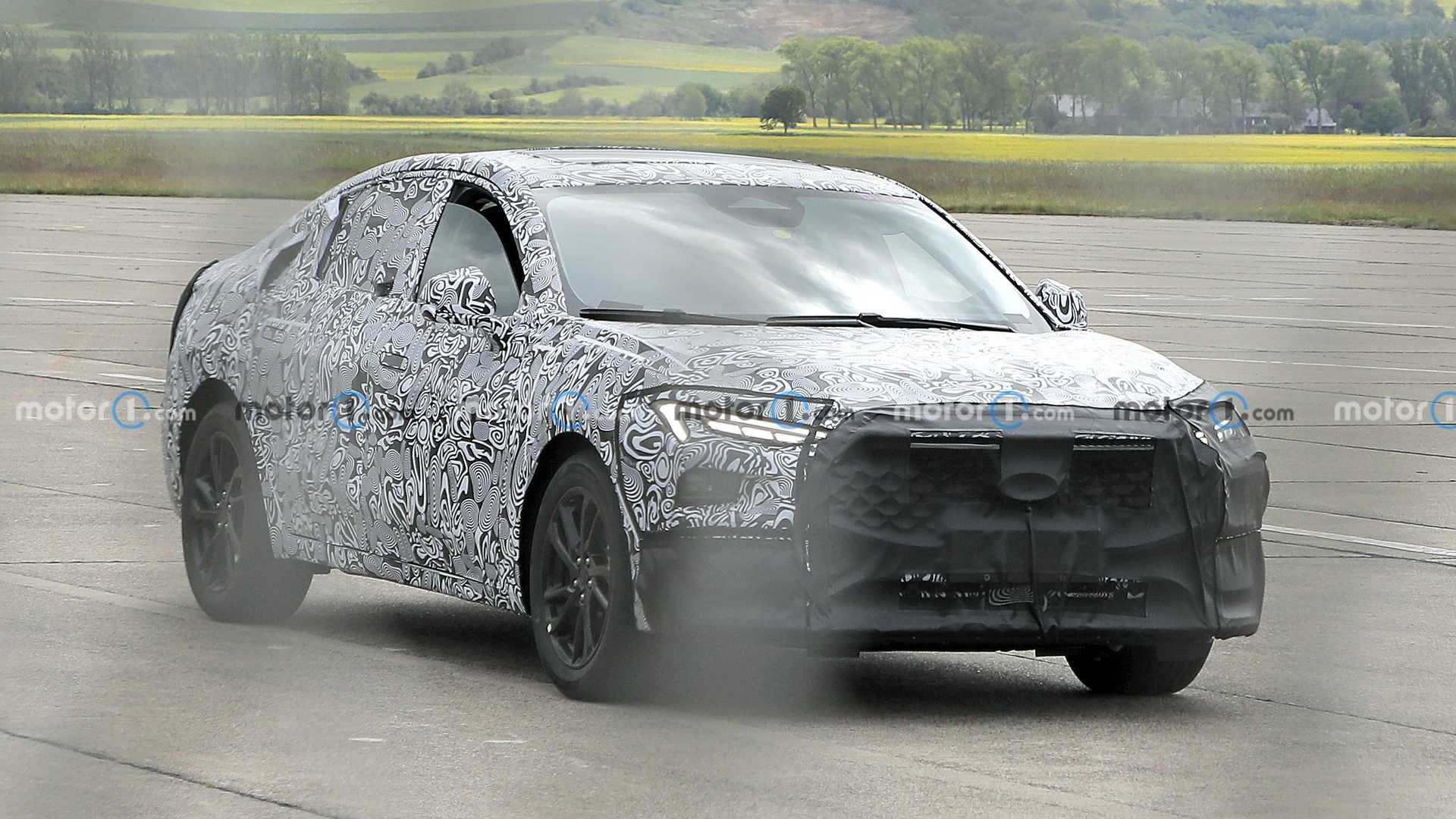 ford-fusion-mondeo-replacement-new-spy-photo-front-three-quarters