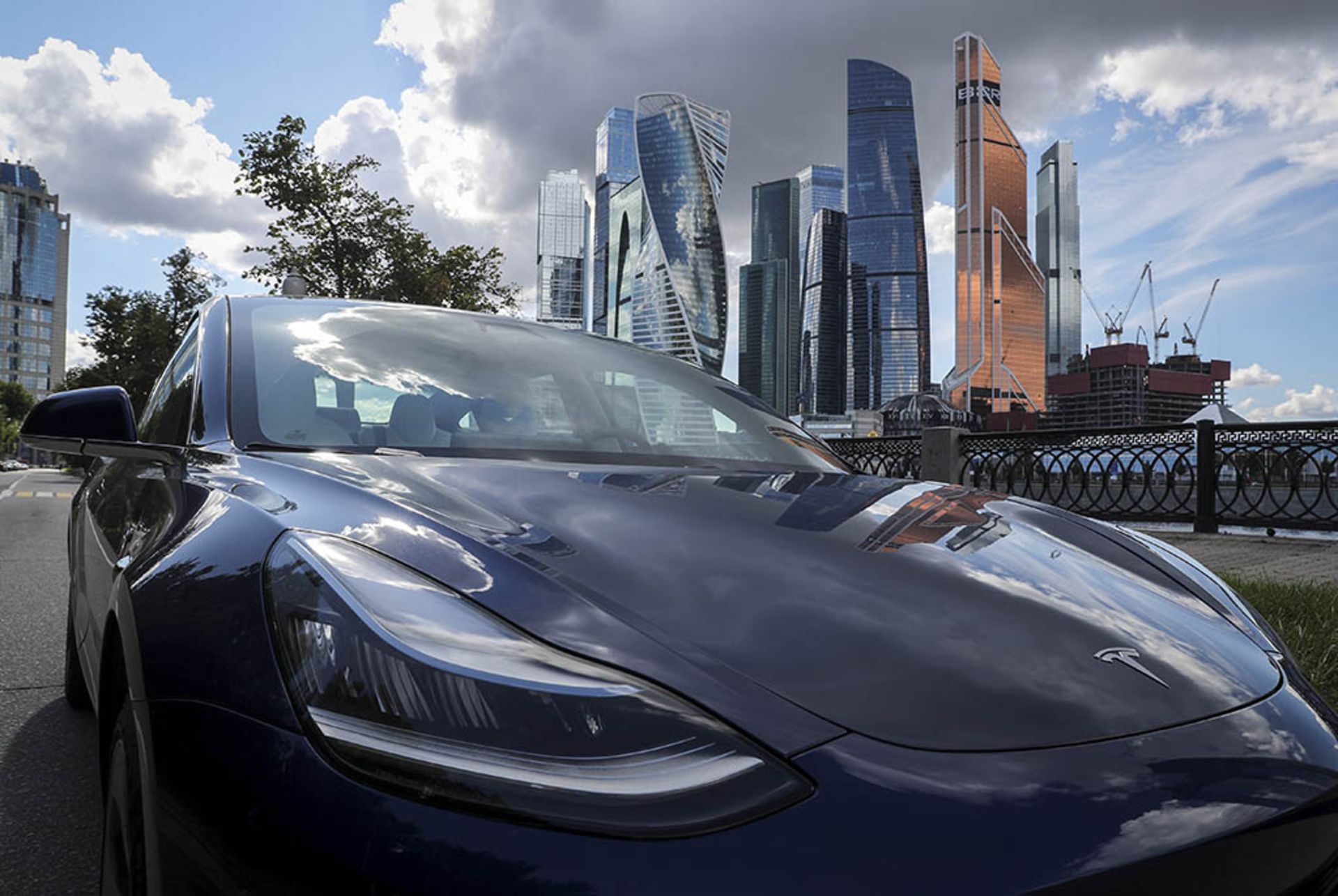 Tesla Model 3 electric