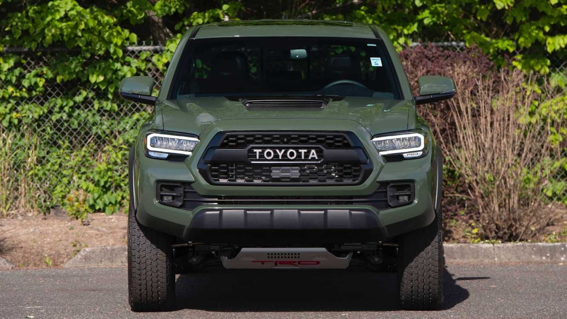 1-millionth-toyota-tacoma-up-for-auction