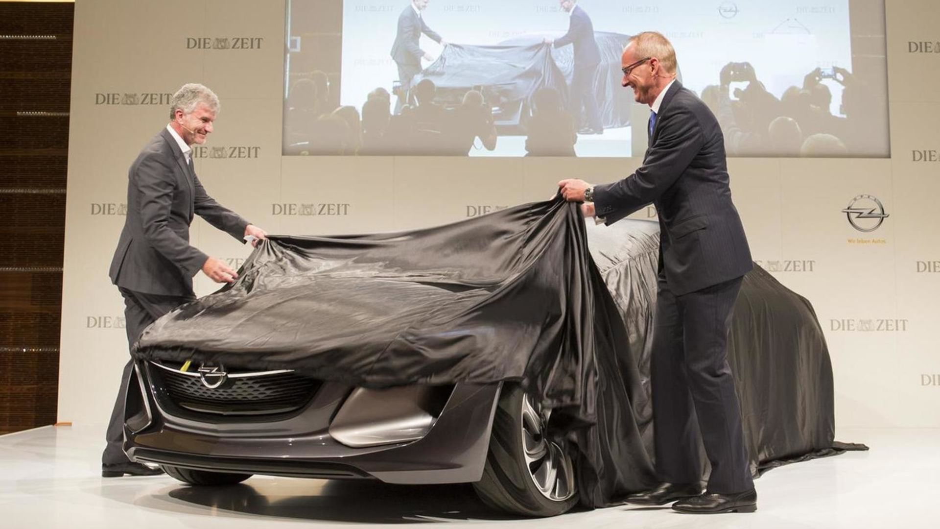 2013-opel-monza-concept-live-at-2013-frankfurt-motor-show1