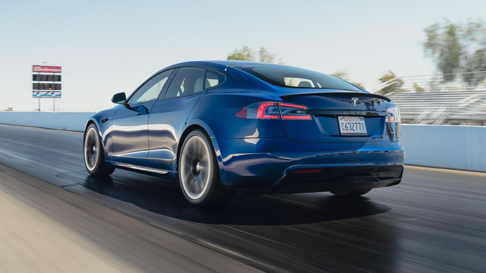 2021-Tesla-Model-S-Plaid-5