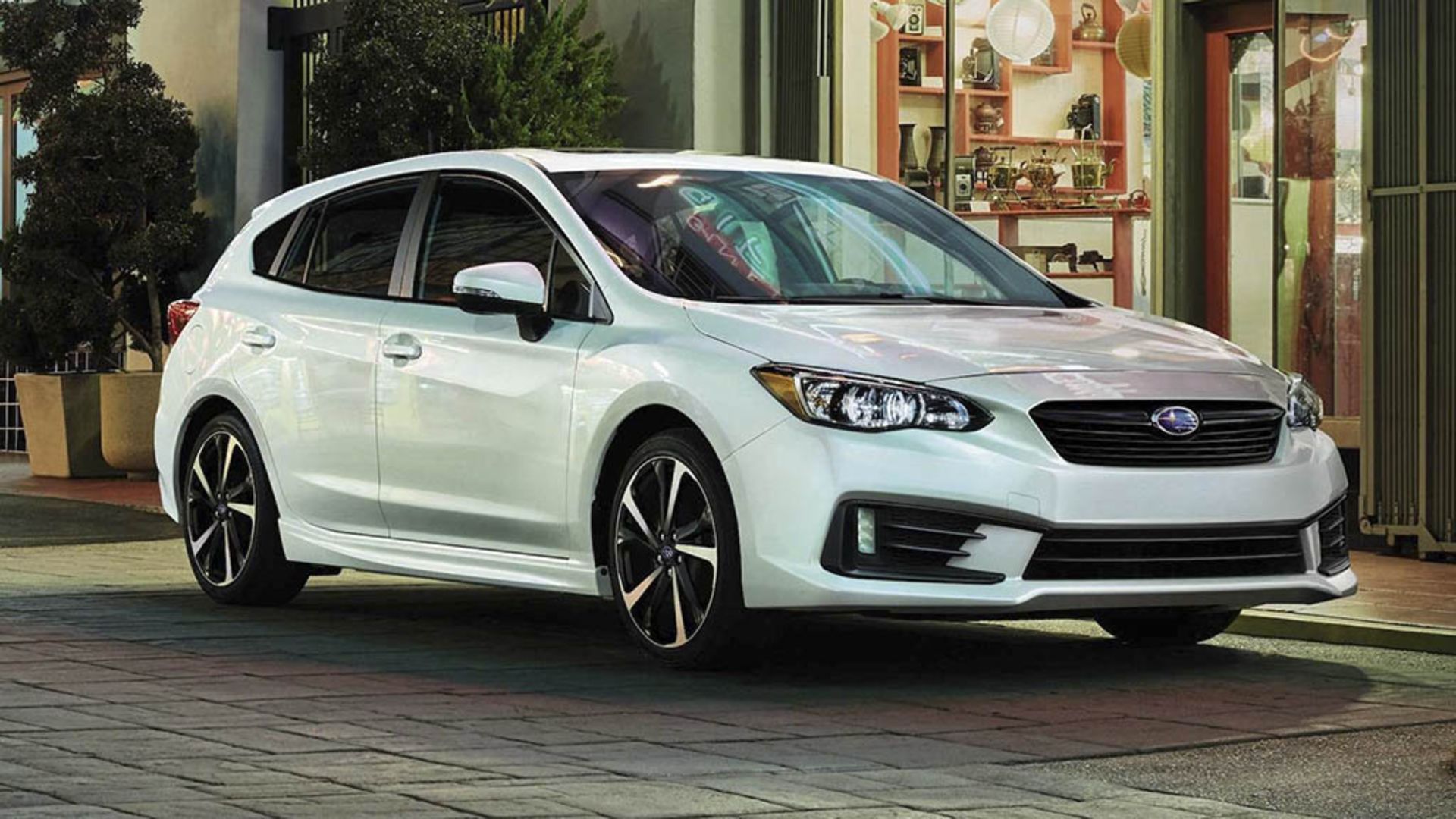 2022-subaru-impreza-five-door-white-front-quarter