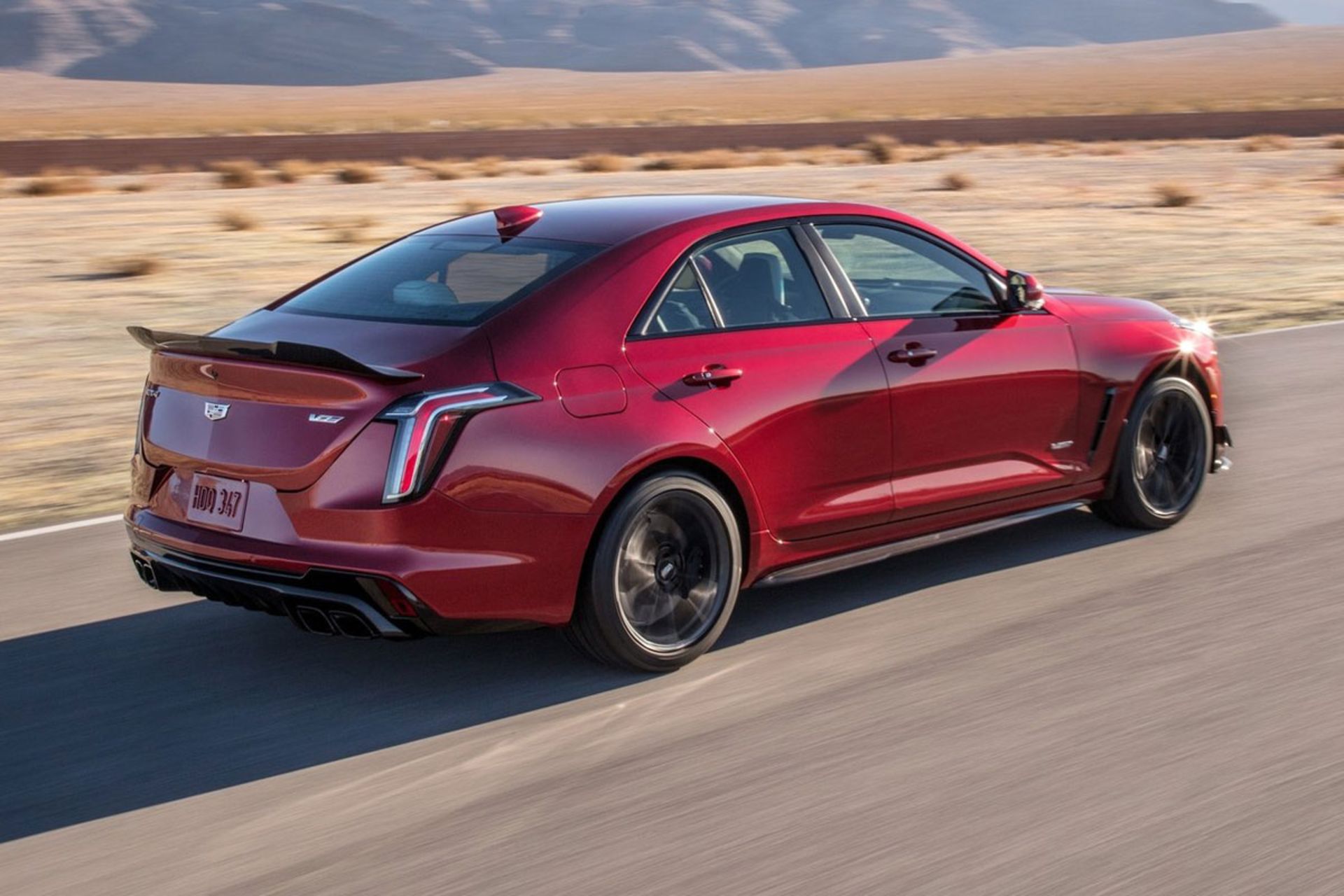 Cadillac-CT4-V_Blackwing-20