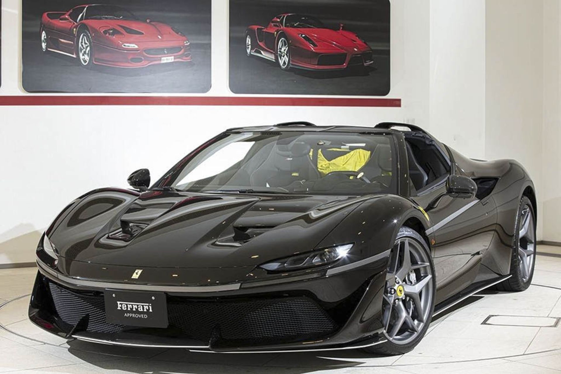 Ferrari J50 02
