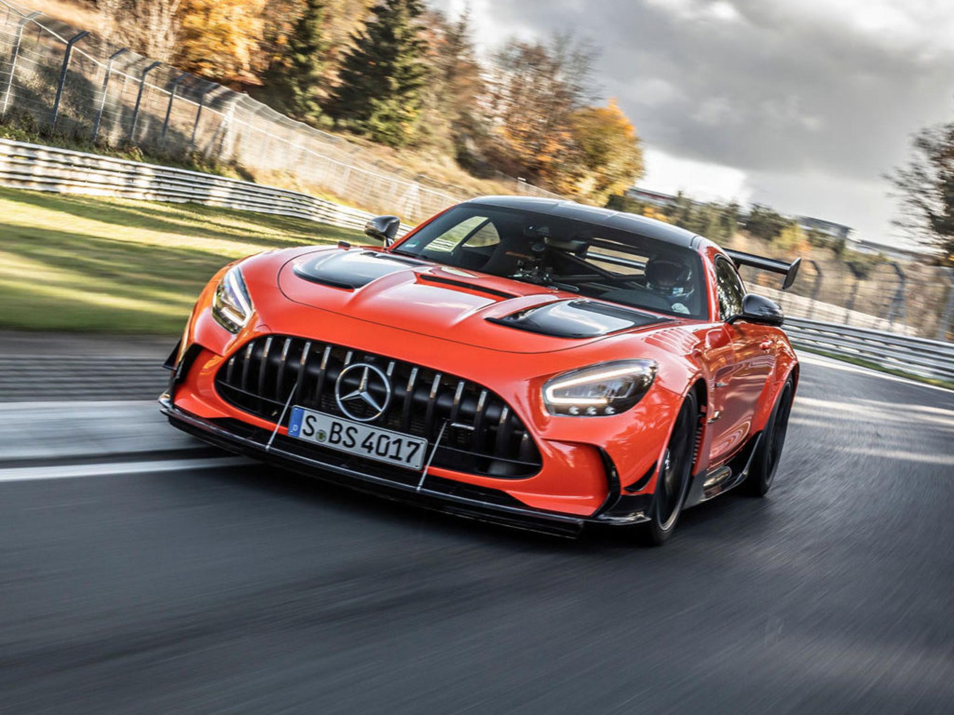 Mercedes-AMG-GT-Black-1