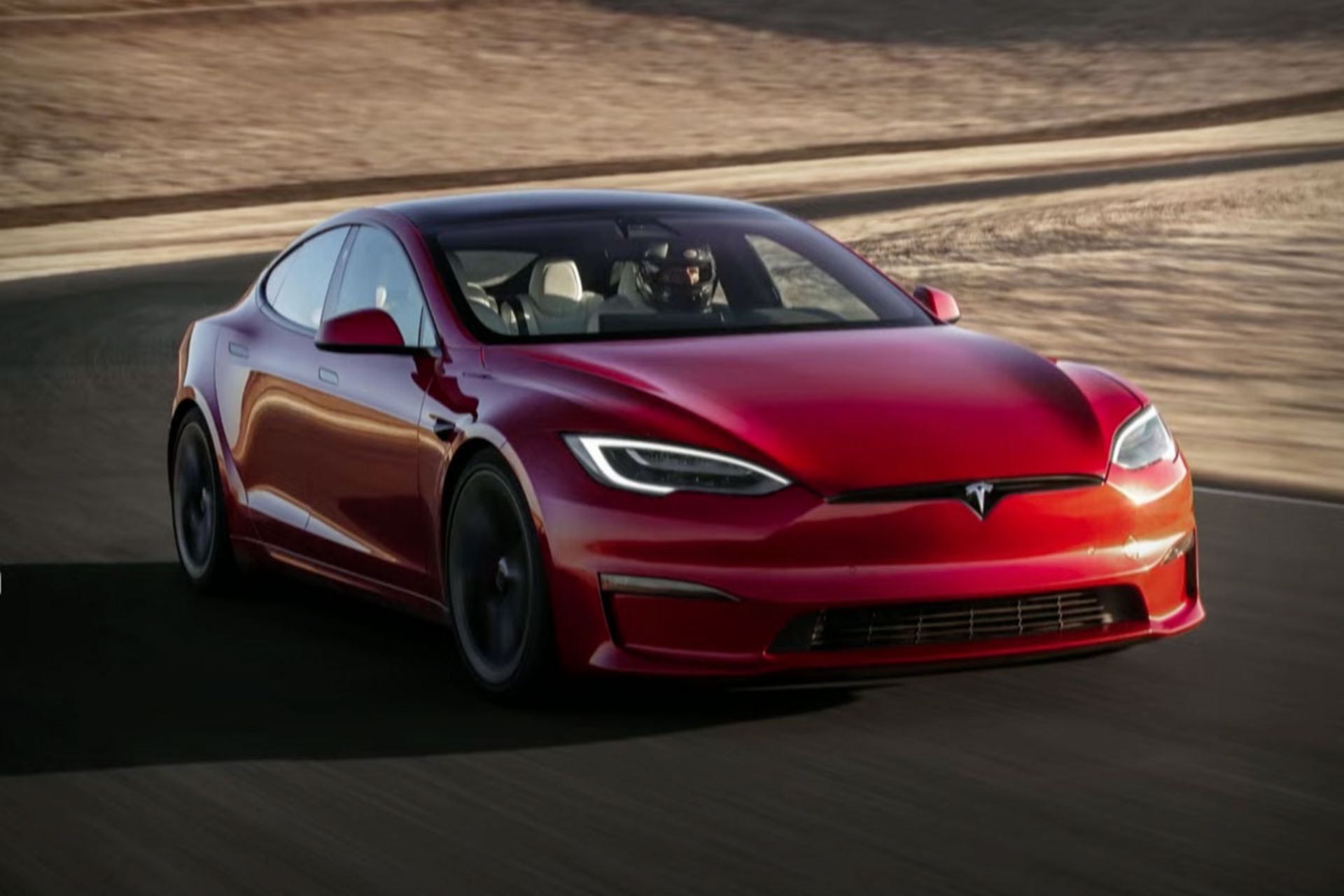 Tesla-Plaid-1