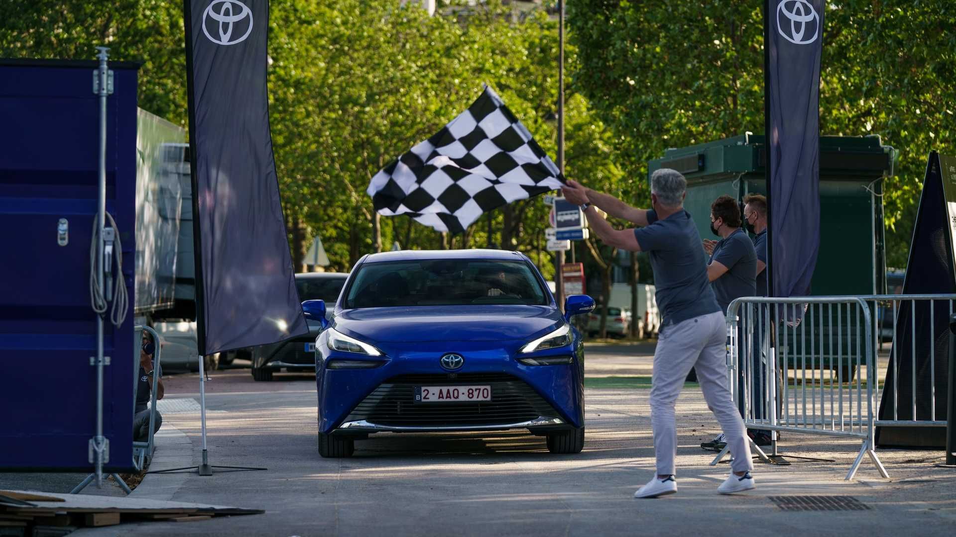 toyotarecord-098-2
