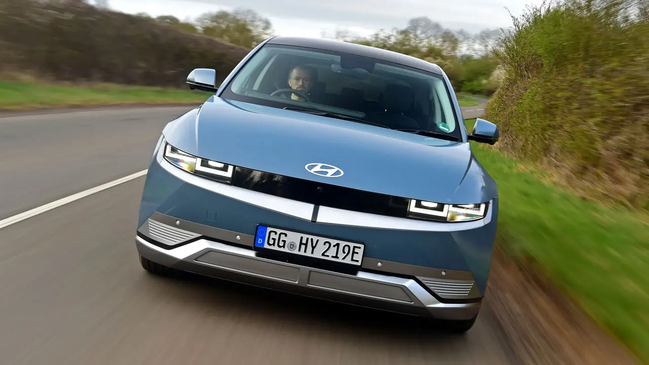 Ioniq-5-16