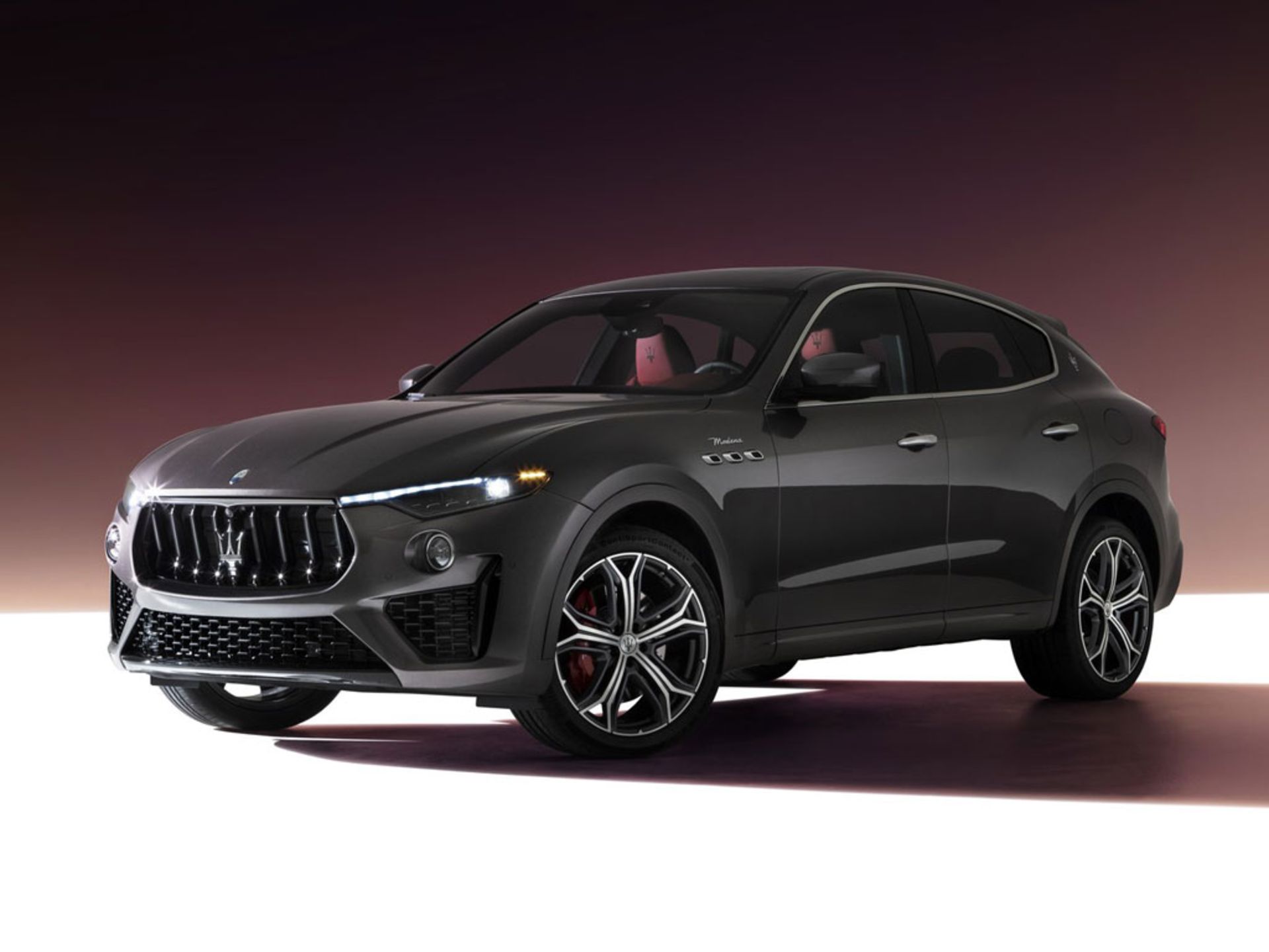Maserati-Levante-2022-1