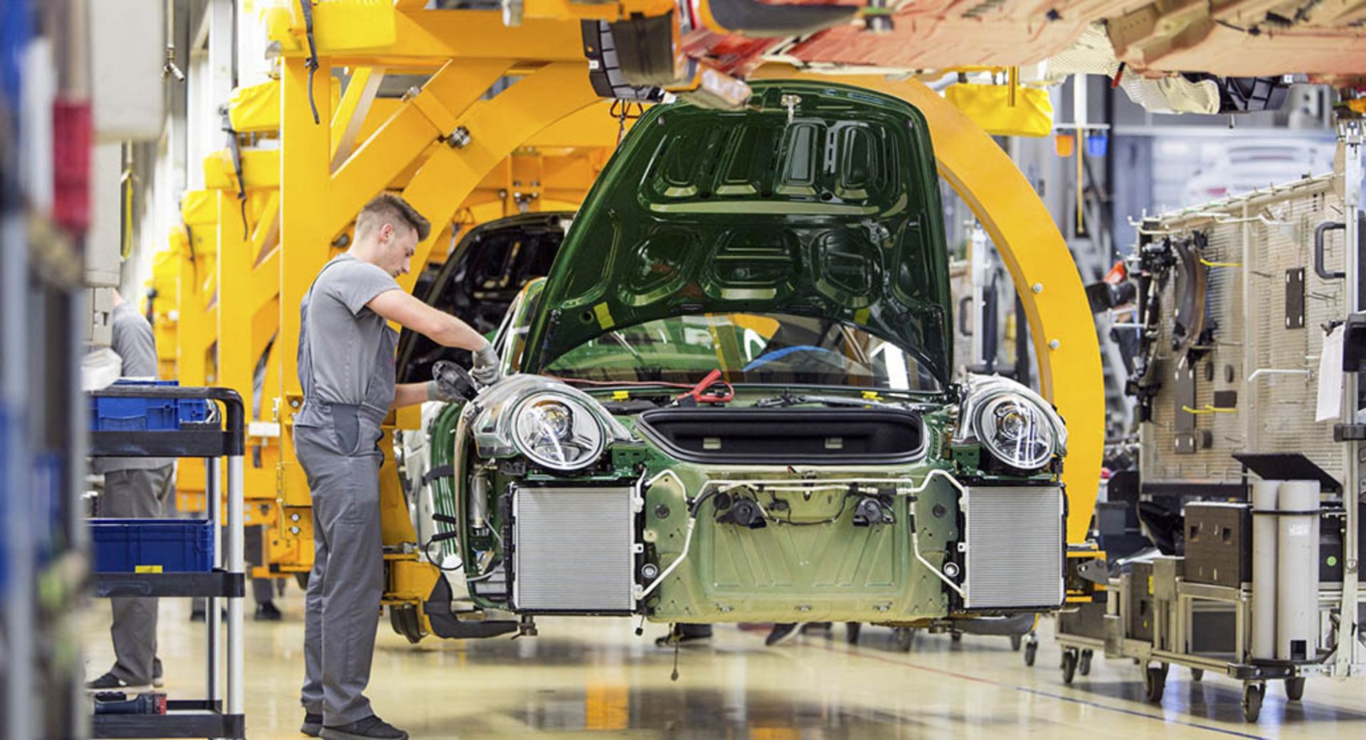 Porsche-China-Factory-a