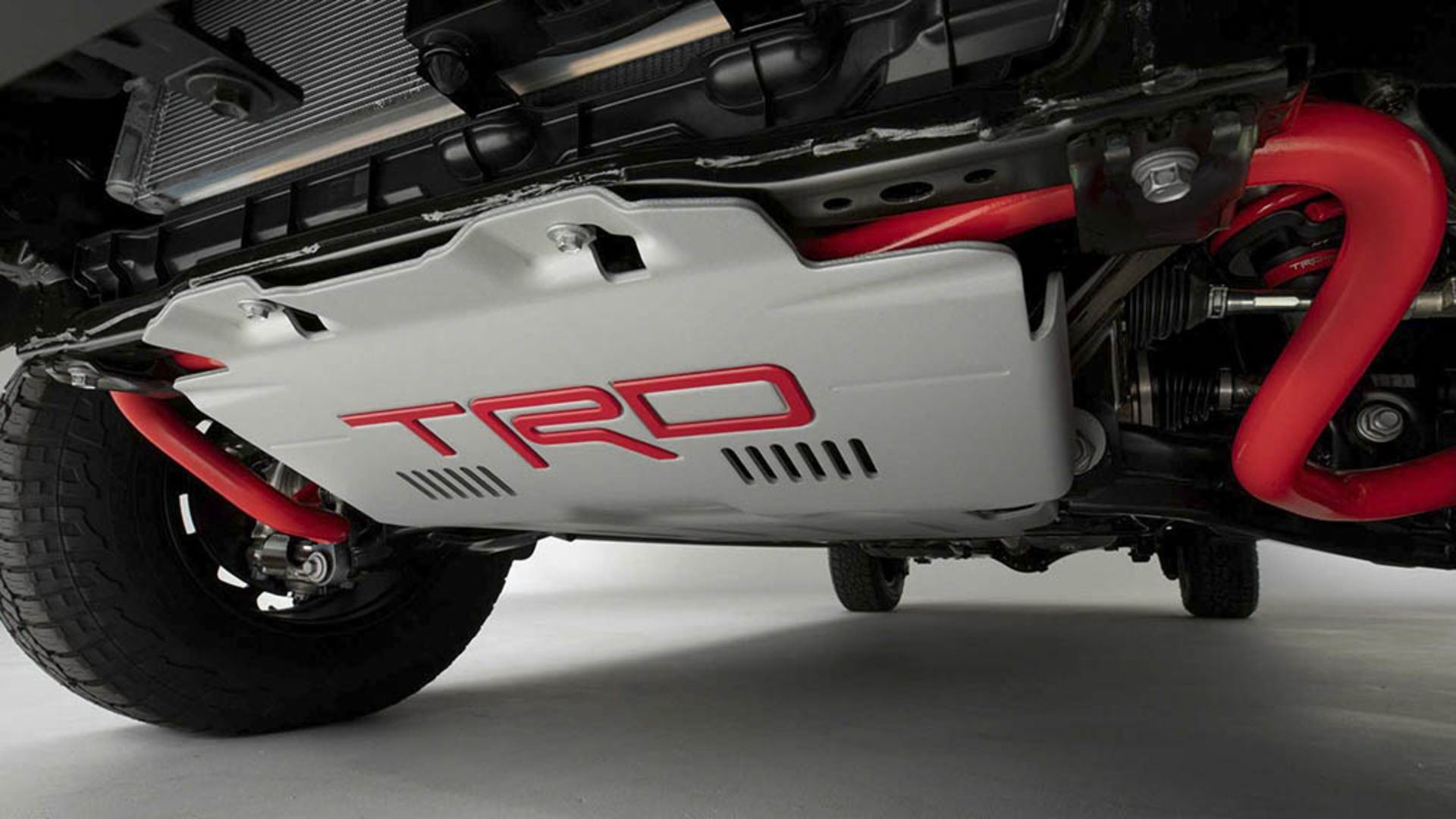 2022-toyota-tundra-suspension-teaser