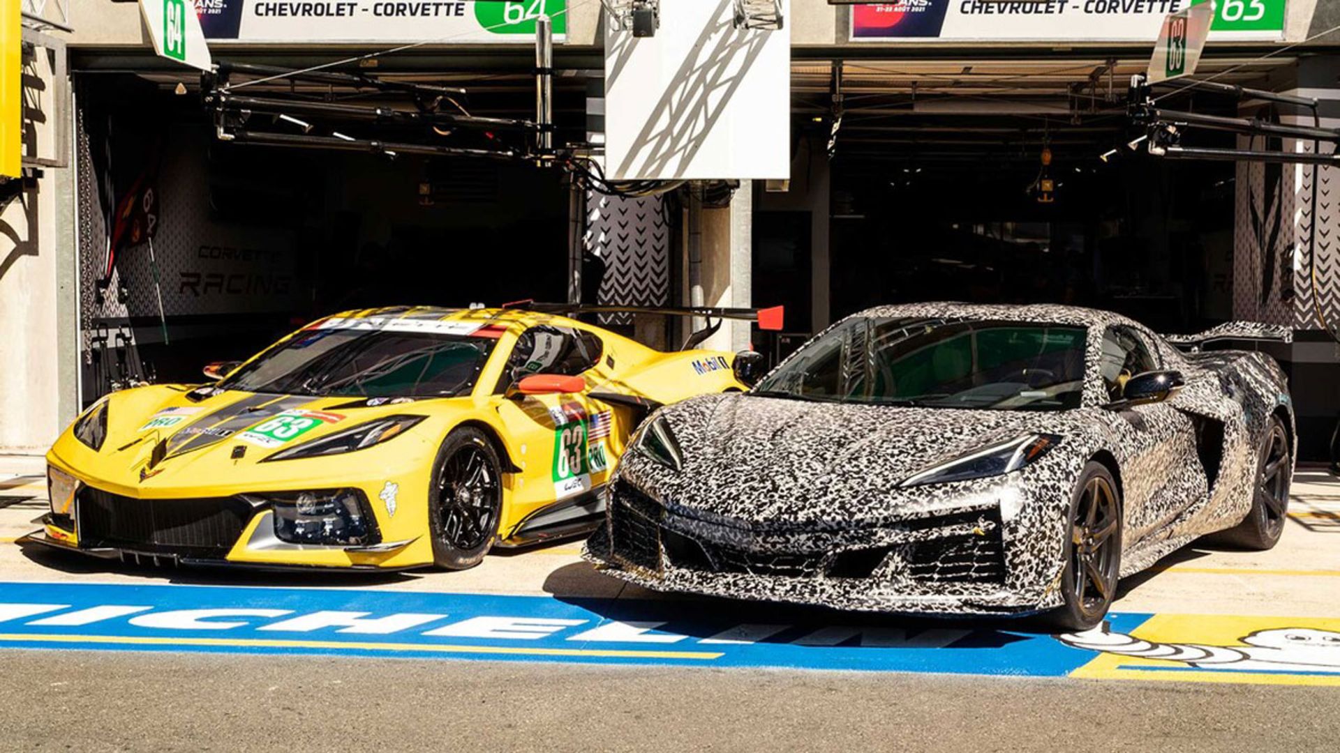2023-Chevrolet-Corvette-3