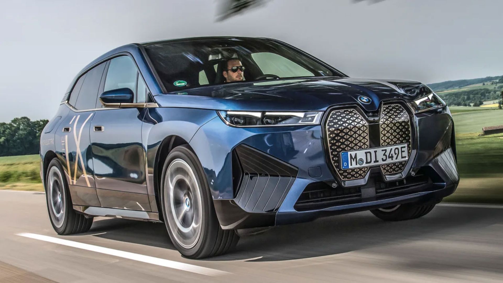 BMW-iX-prototype