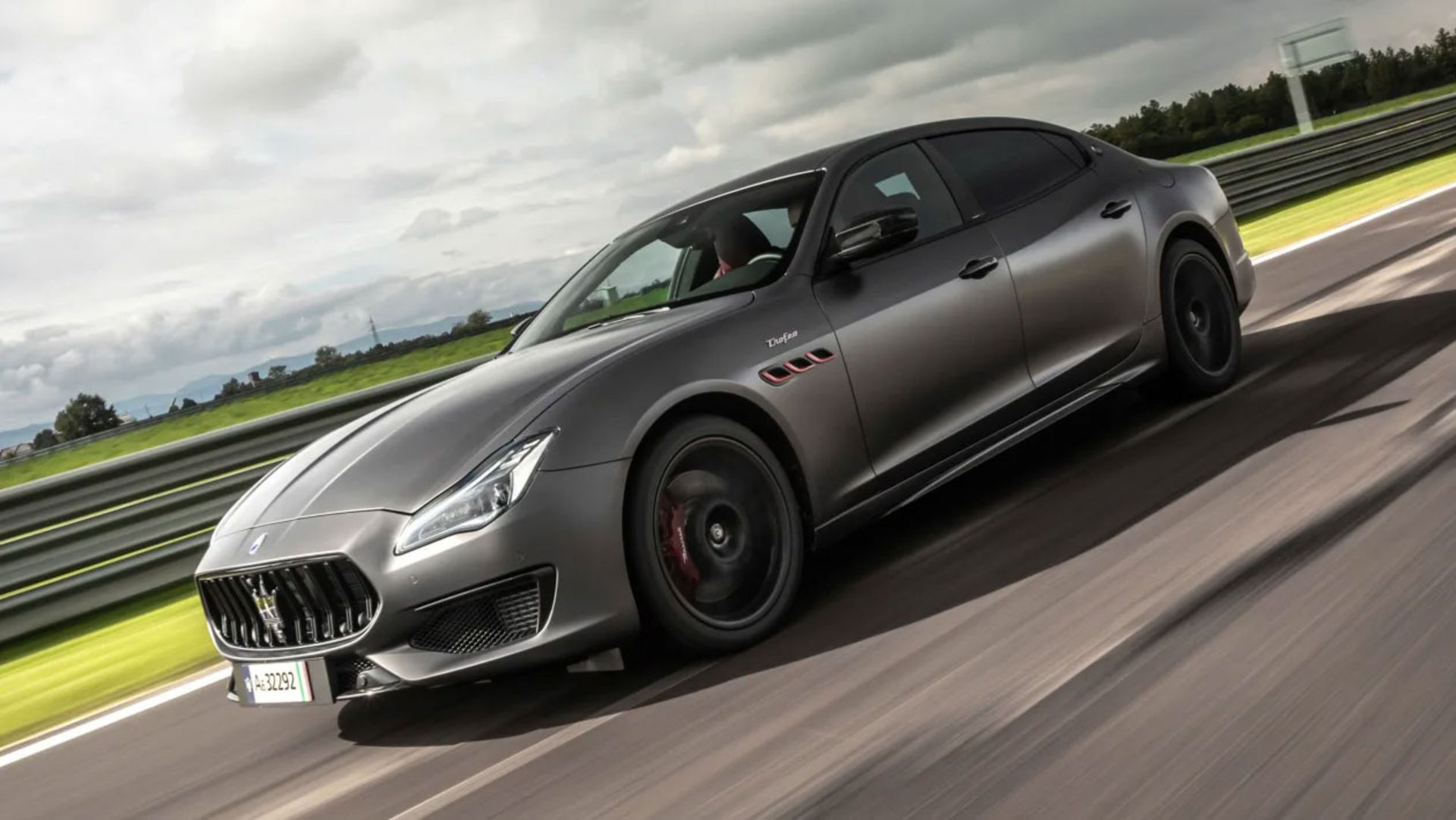 Maserati-Quattroporte-Trofeo-20