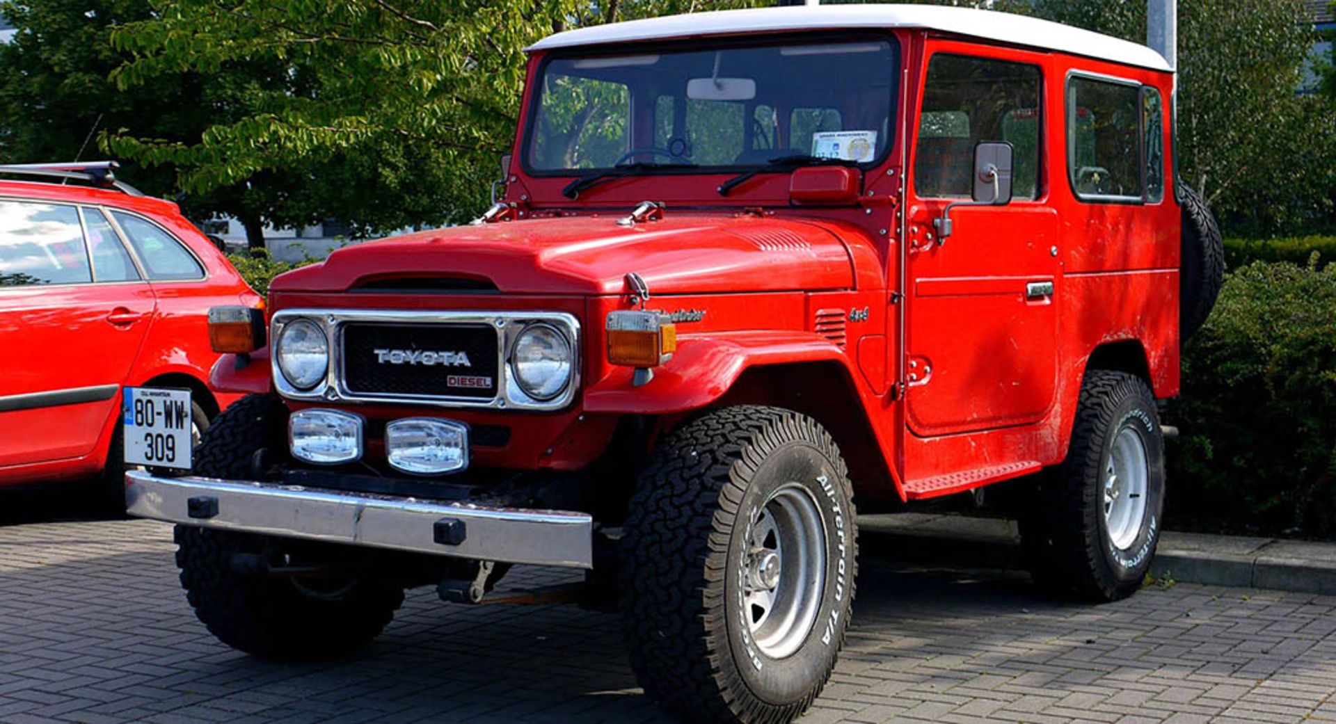 Toyota-Land-Cruiser-1a