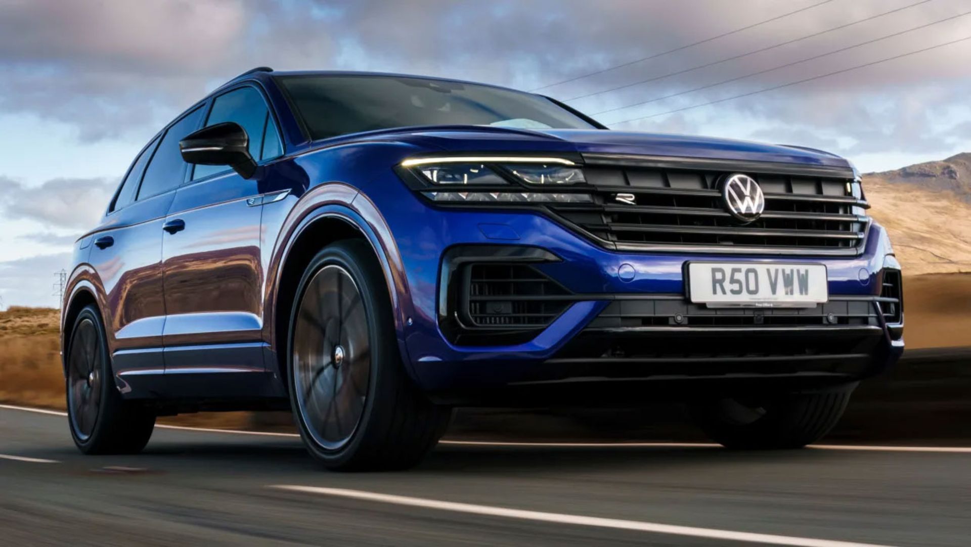 Volkswagen-Touareg-R-2021-20