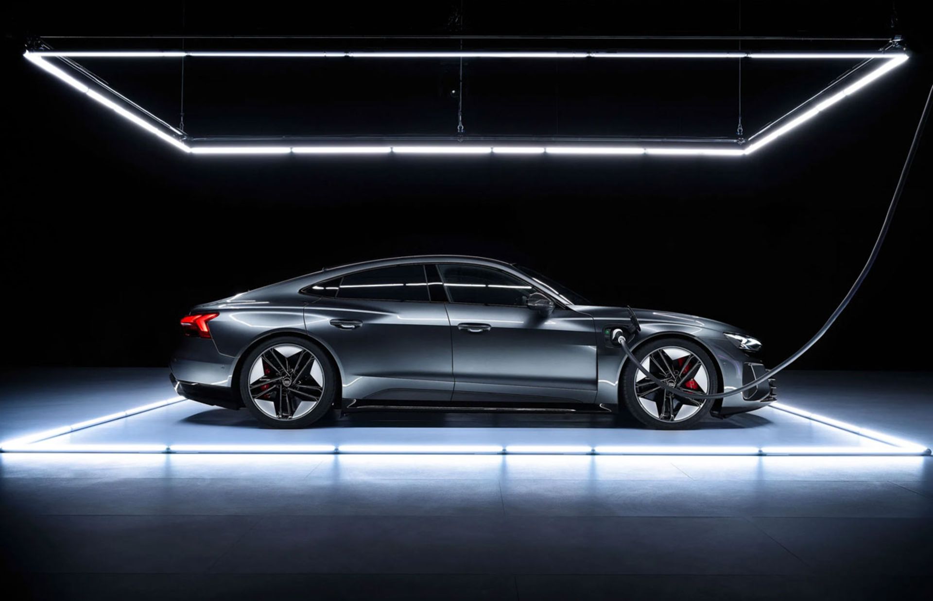 audi-etron