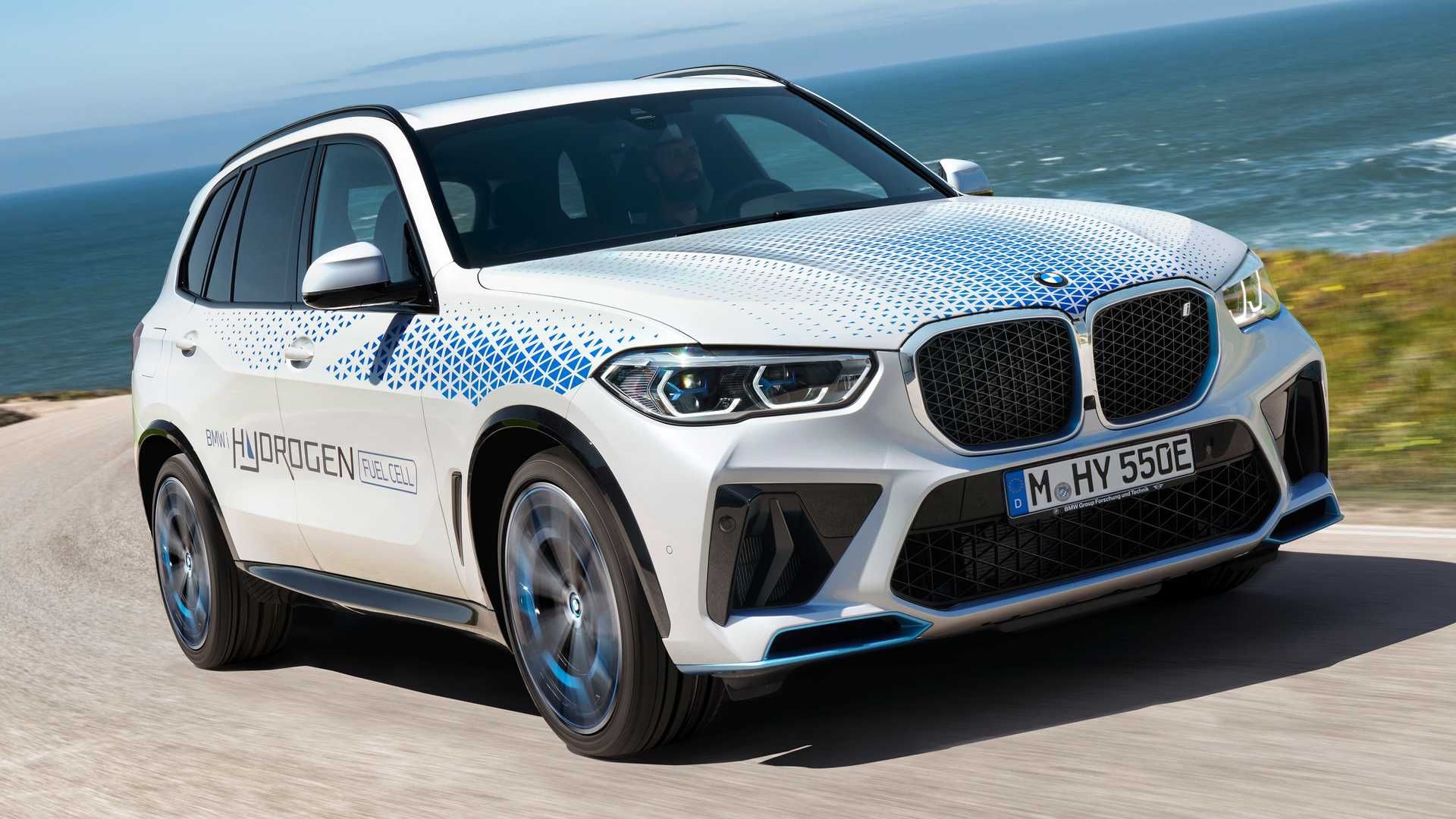 bmw-ix5-hydrogen-front-angle