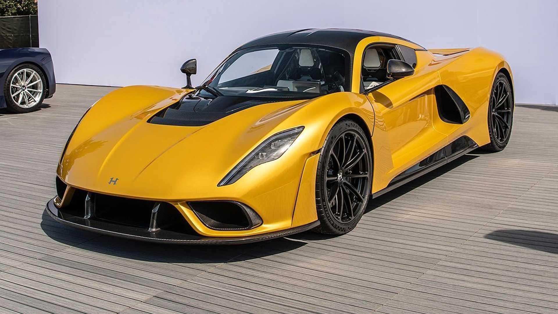 hennessey-venom-f5-mojave-gold 4