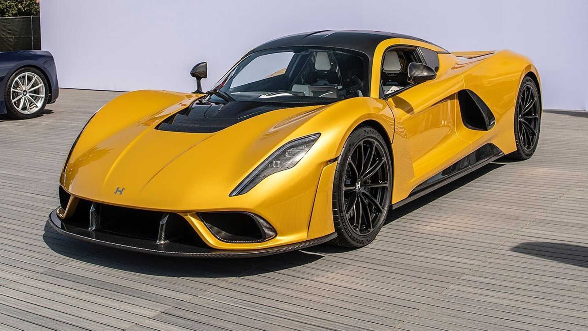 hennessey-venom-f5-mojave-gold 4
