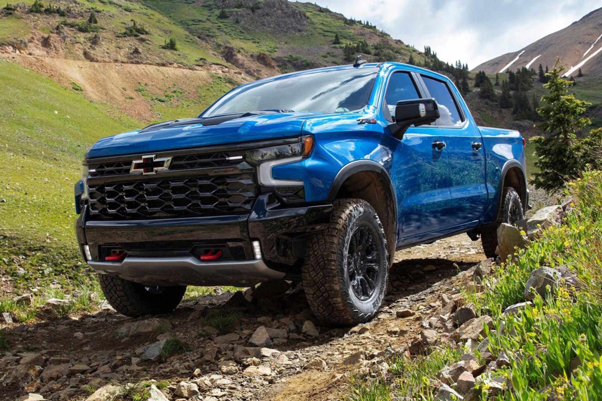 Chevrolet-Silverado-ZR2-1
