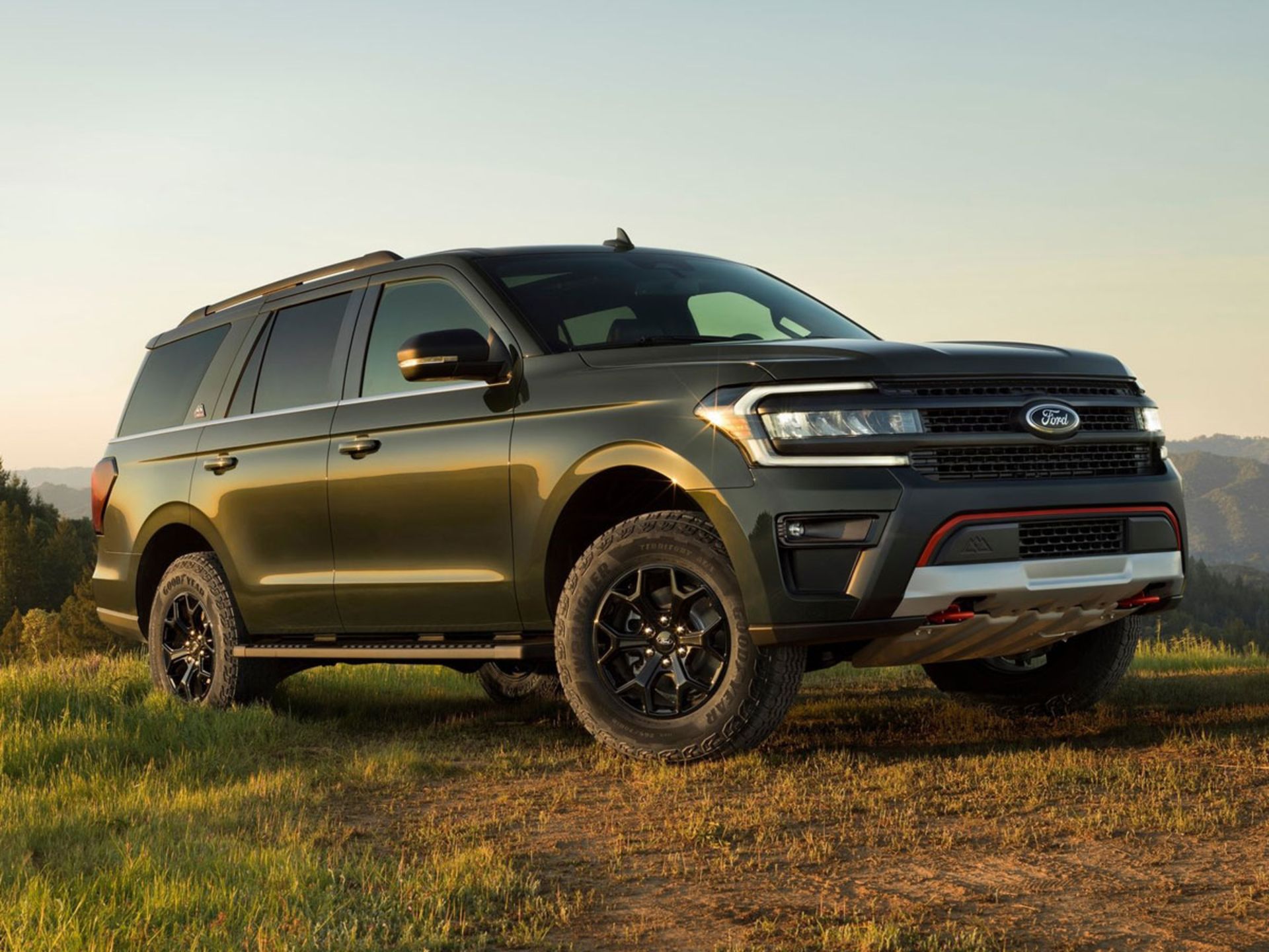 Ford-Expedition-2022-1600