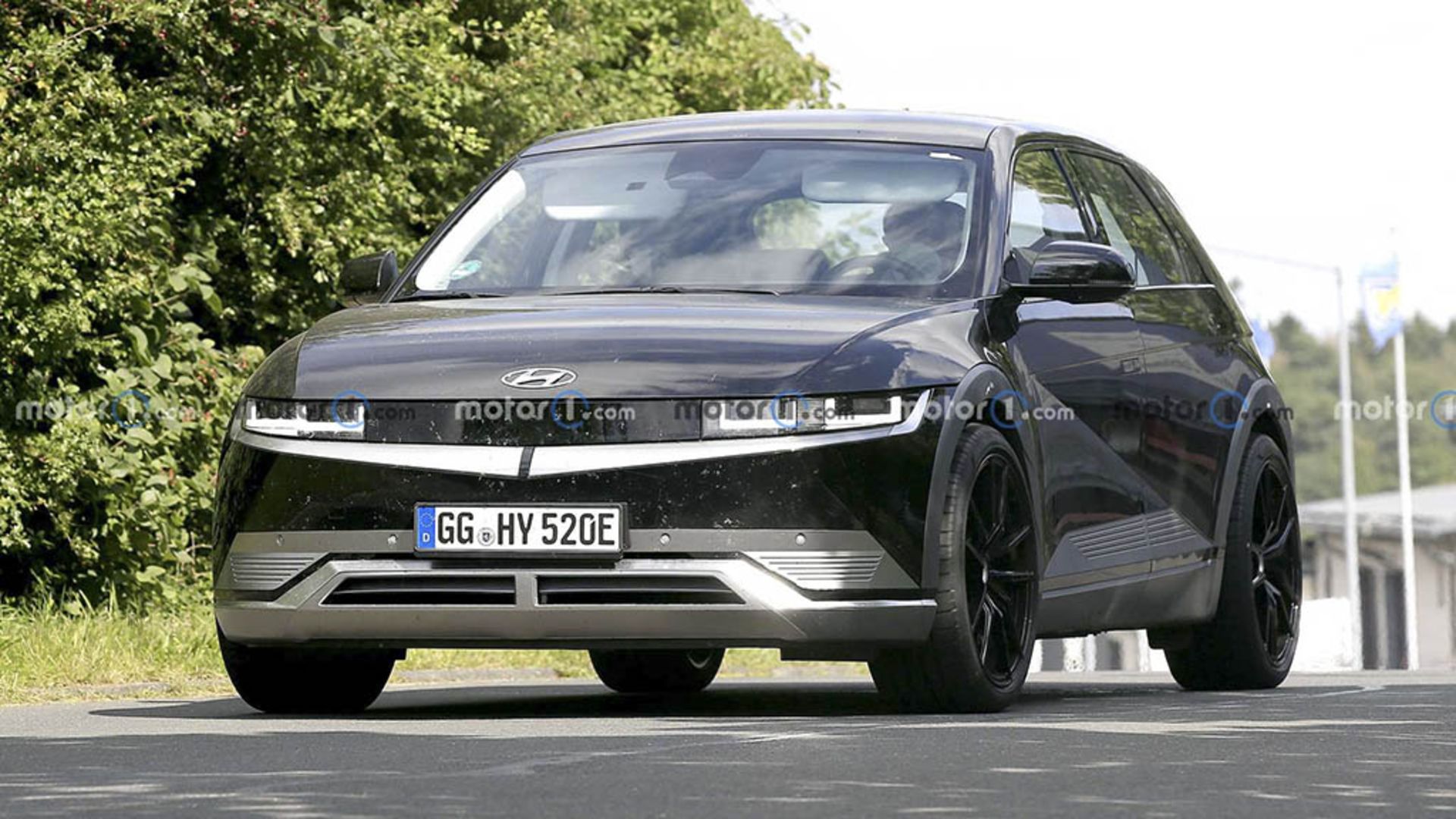 hyundai-ioniq-5-n-front-view-spy-2