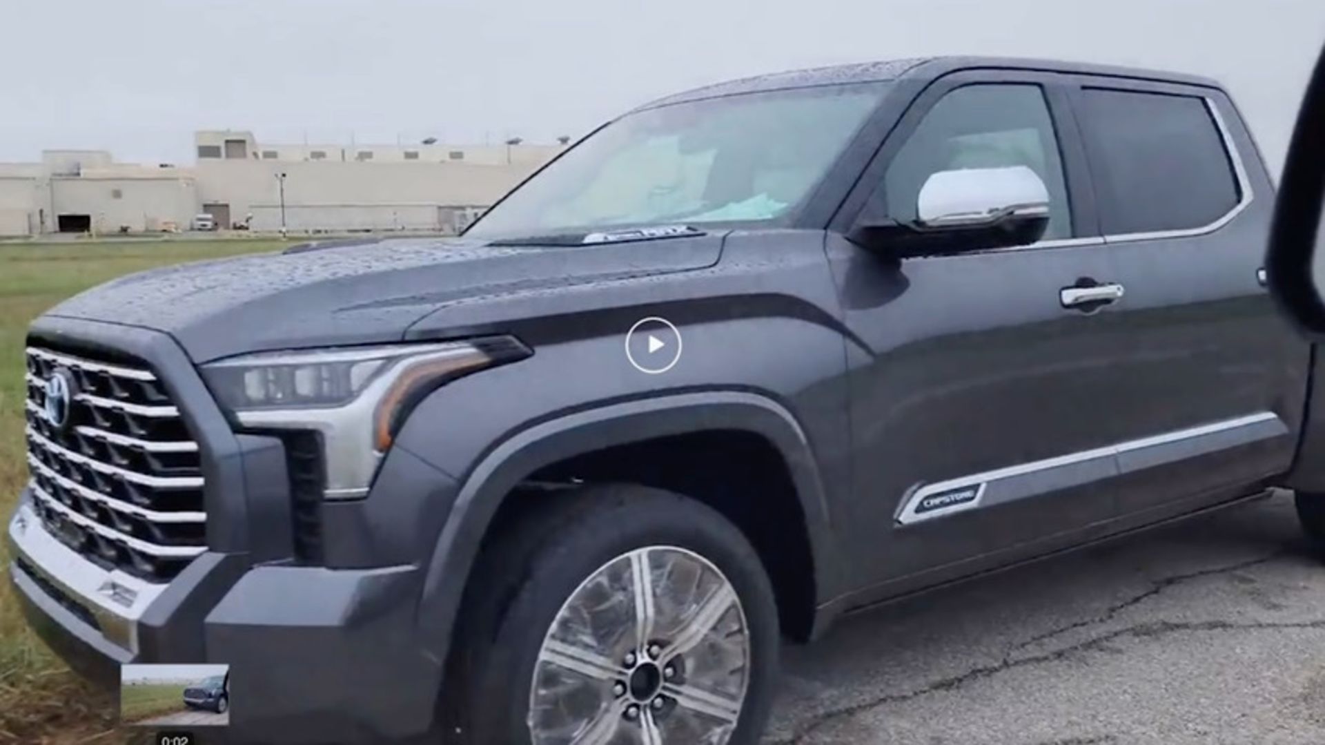 2022 Toyota Tundra Capstone 01