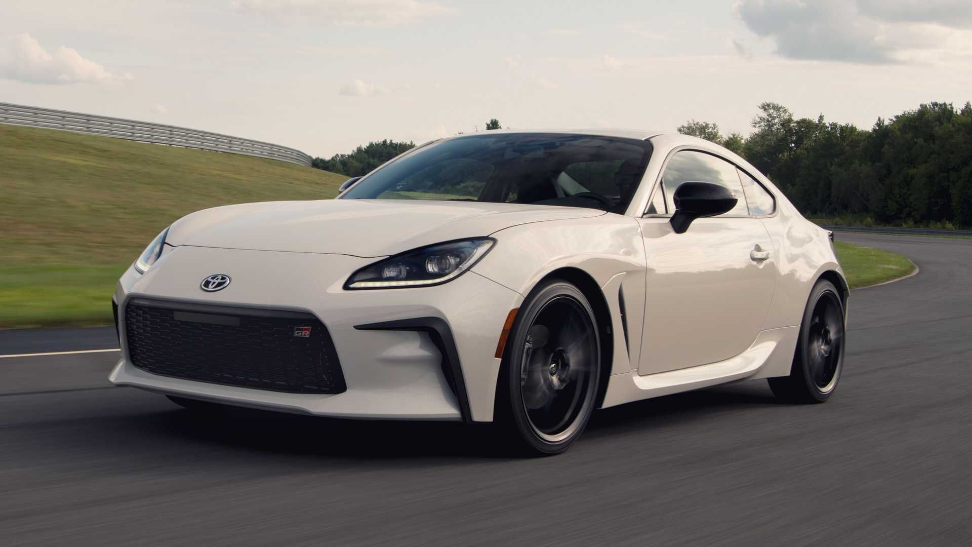 2022-toyota-gr-86-exterior-review (5)