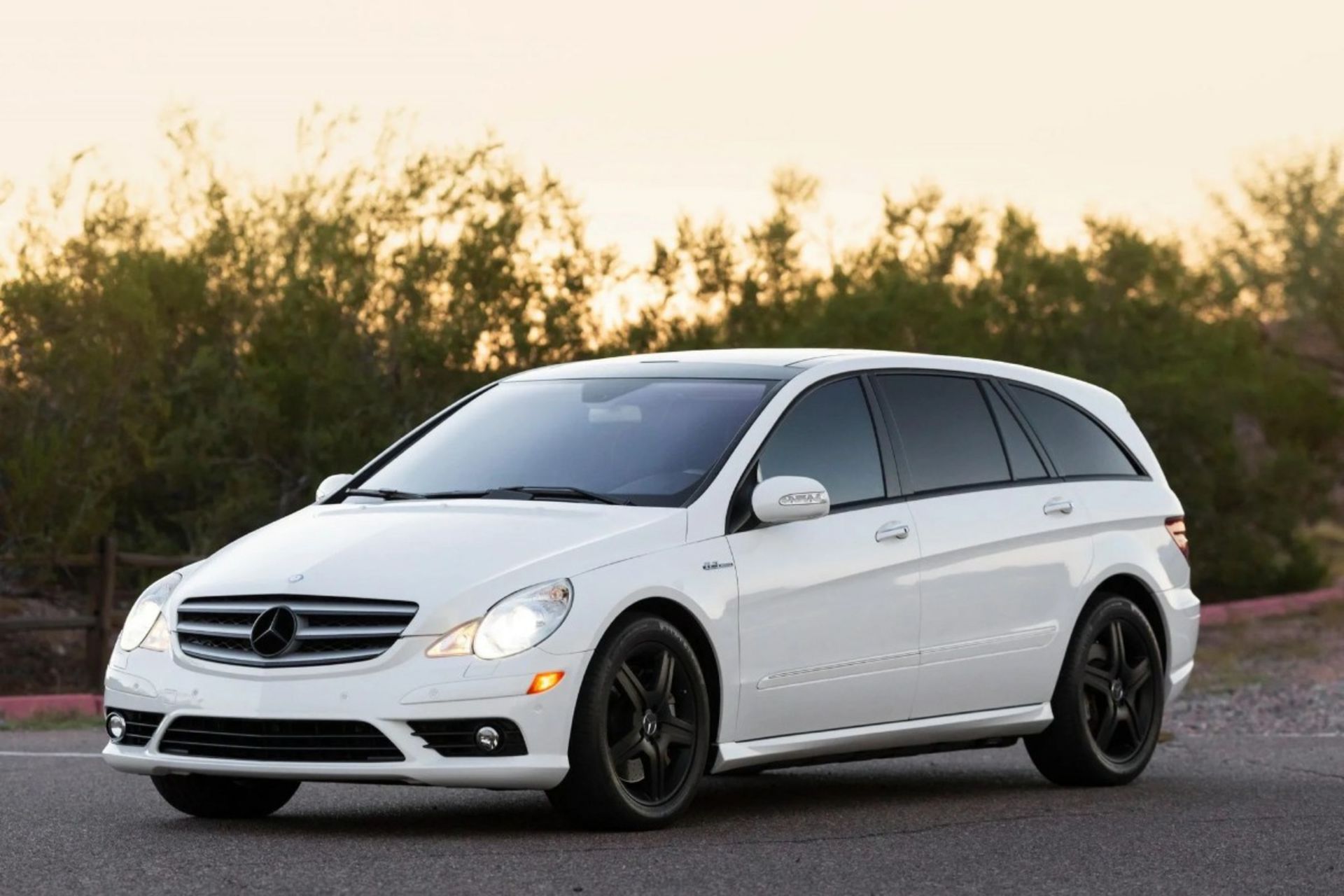 AMG-R63-15