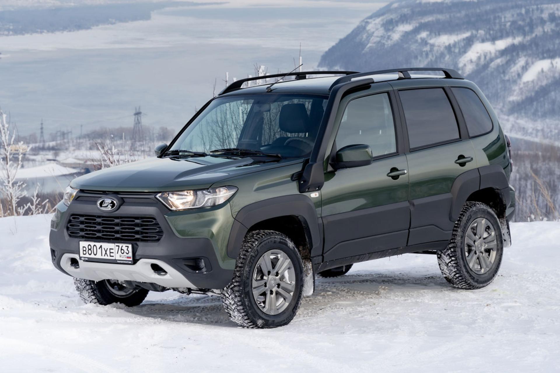 Lada-Niva-Travel-1