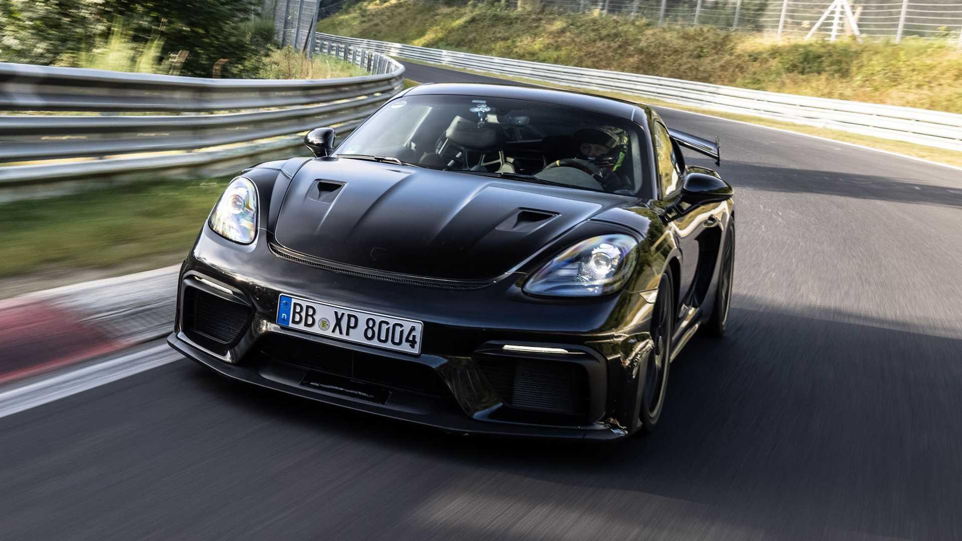 Porsche 718 Cayman GT4 RS 3