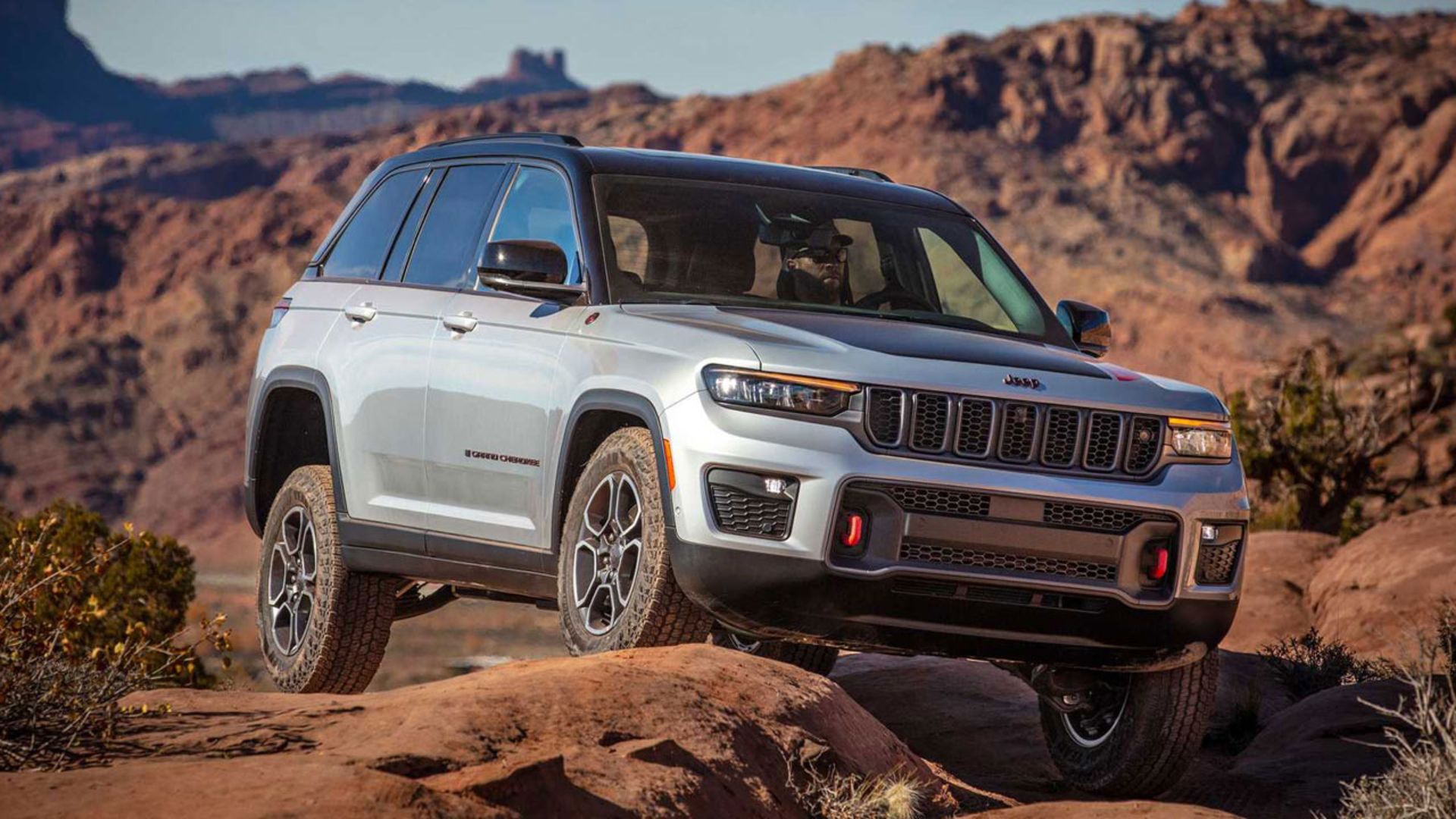2022-jeep-grand-cherokee-(5