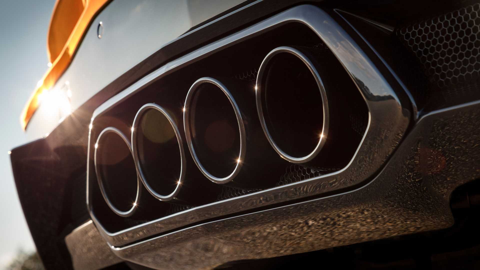 2023-chevrolet-corvette-z06-exhaust