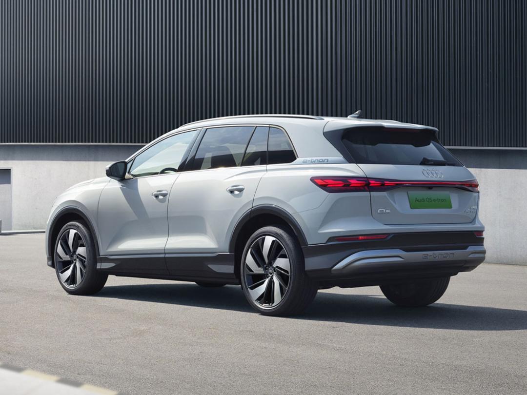 Audi-Q5-E-Tron-6