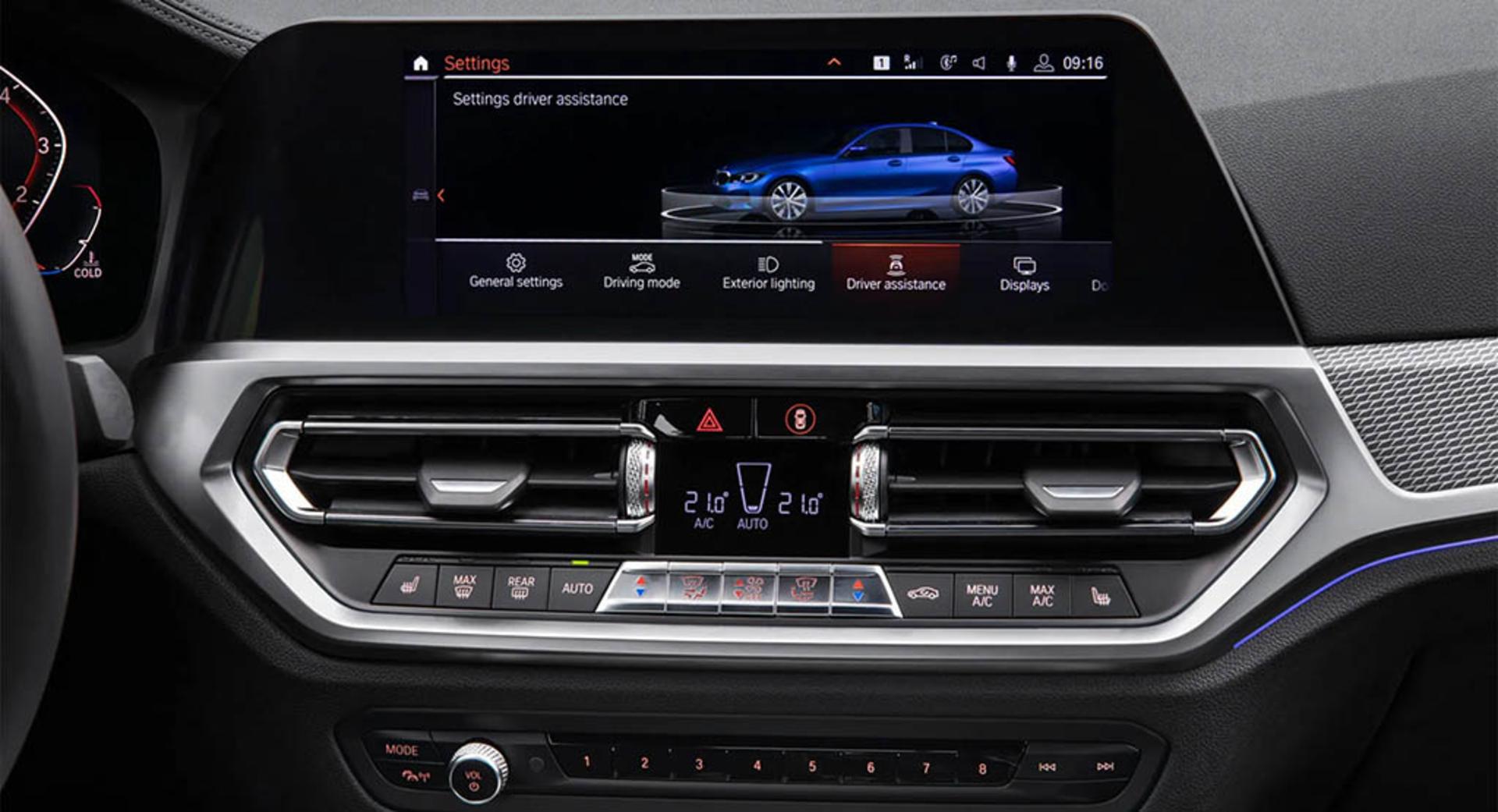 BMW-Touchscreen-a