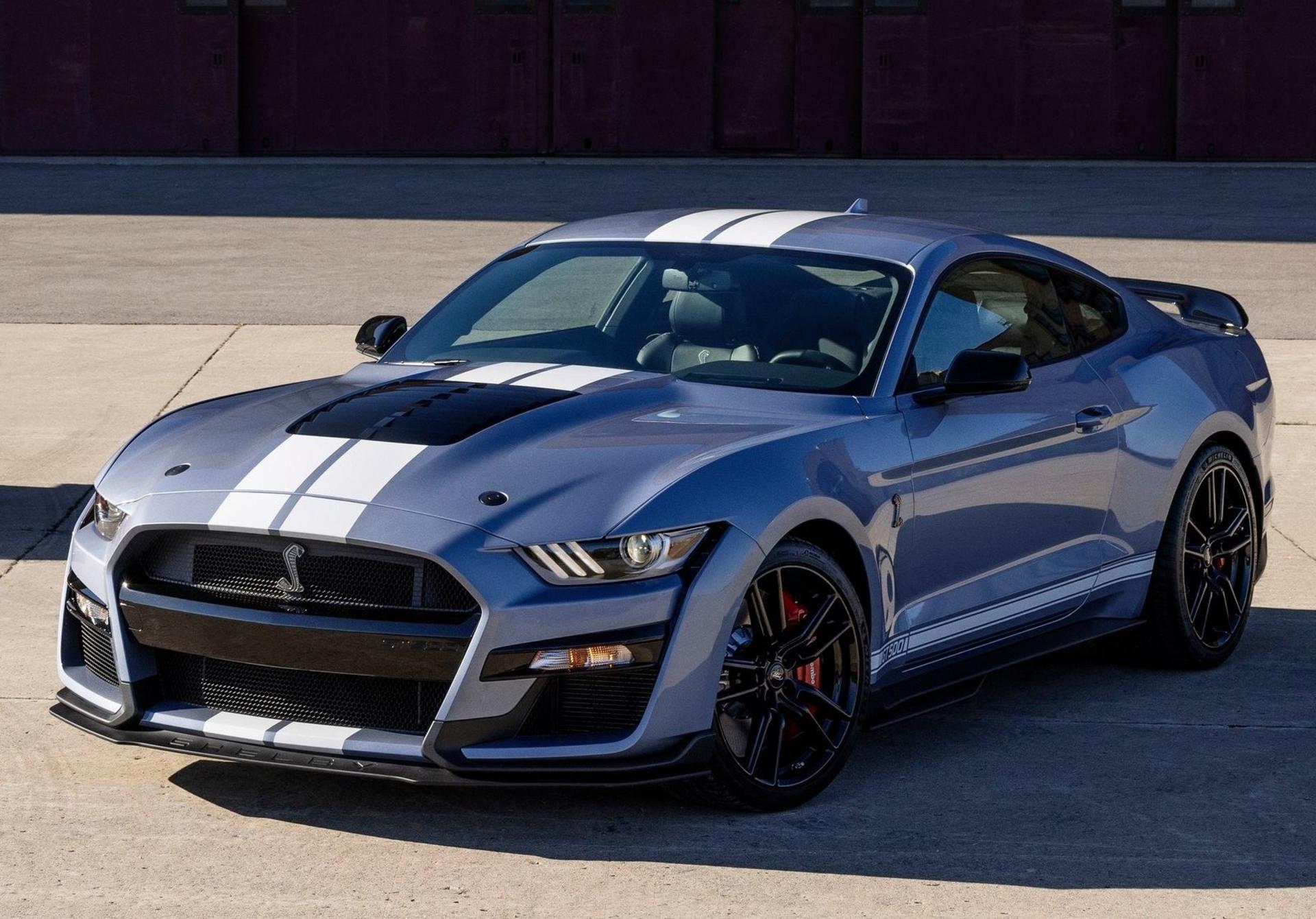 Ford-Mustang_Shelby_GT500_Heritage_Edition-2022-1600-04