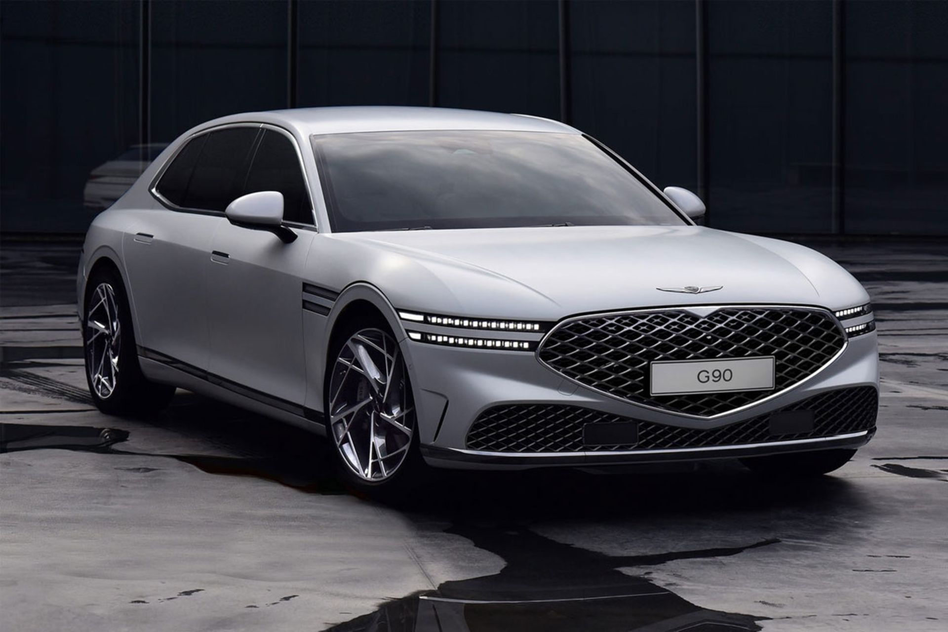 Genesis-G90-2