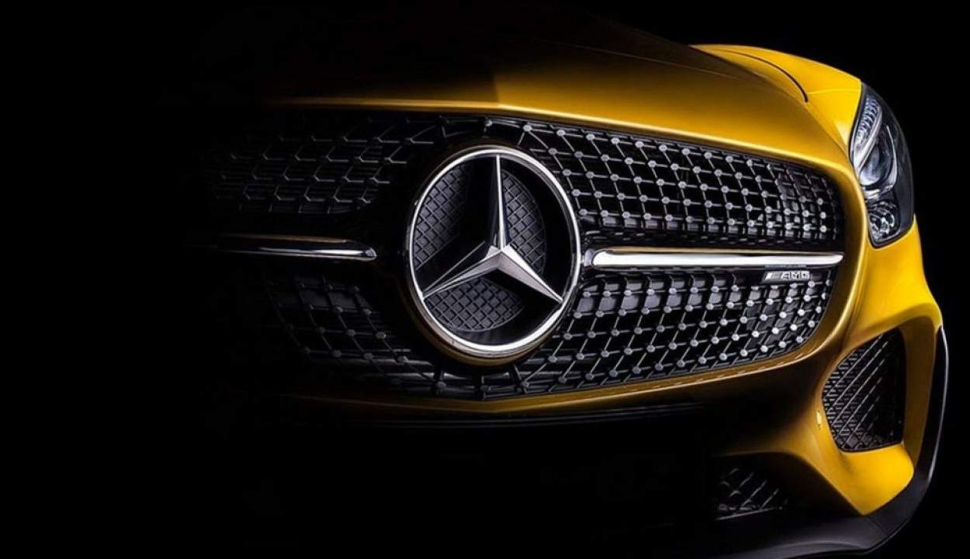 Mercedes-Benz-logo-badge