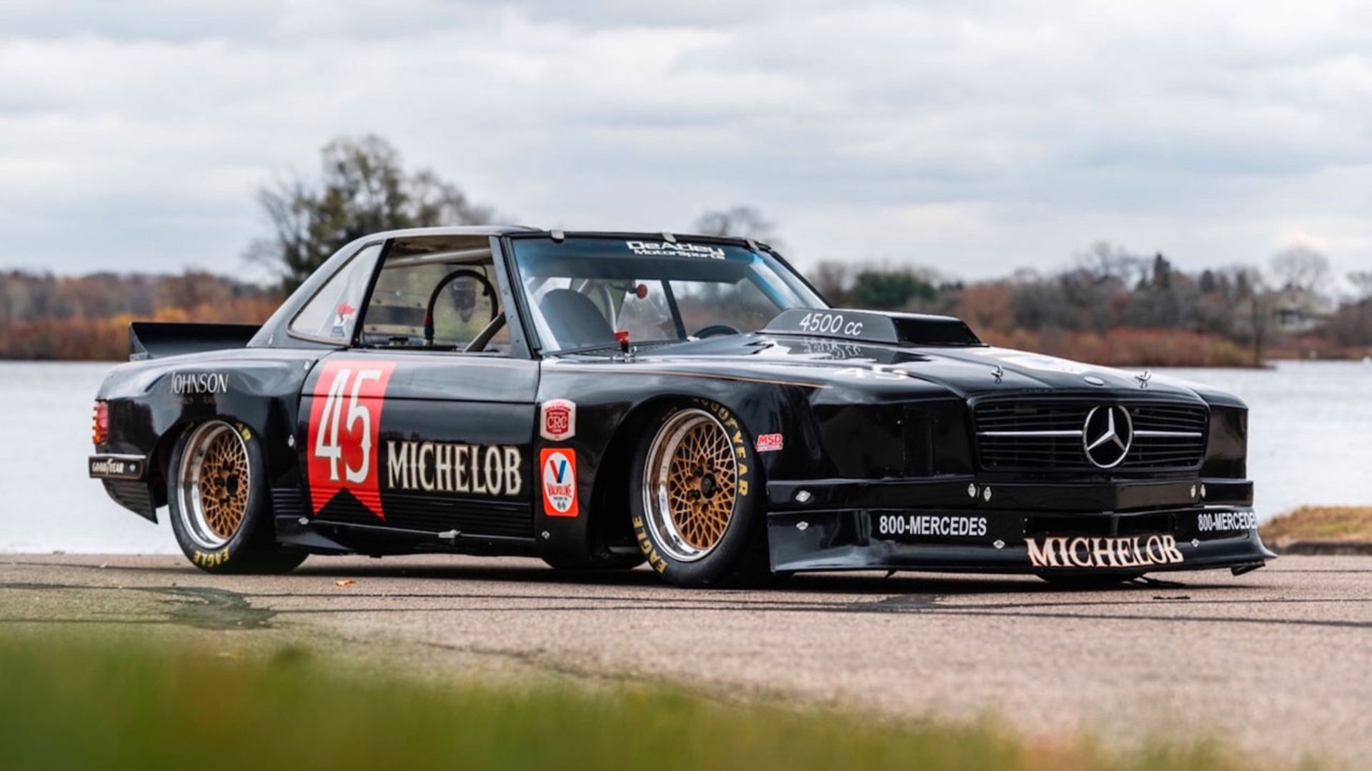 Mercedes-SL-Trans-Am-1982-1