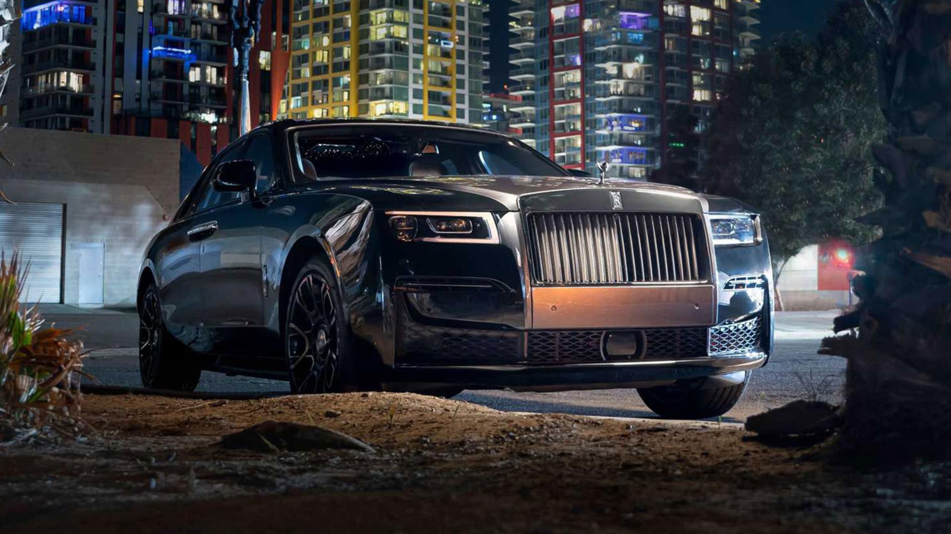 rolls-royce-ghost-black-8