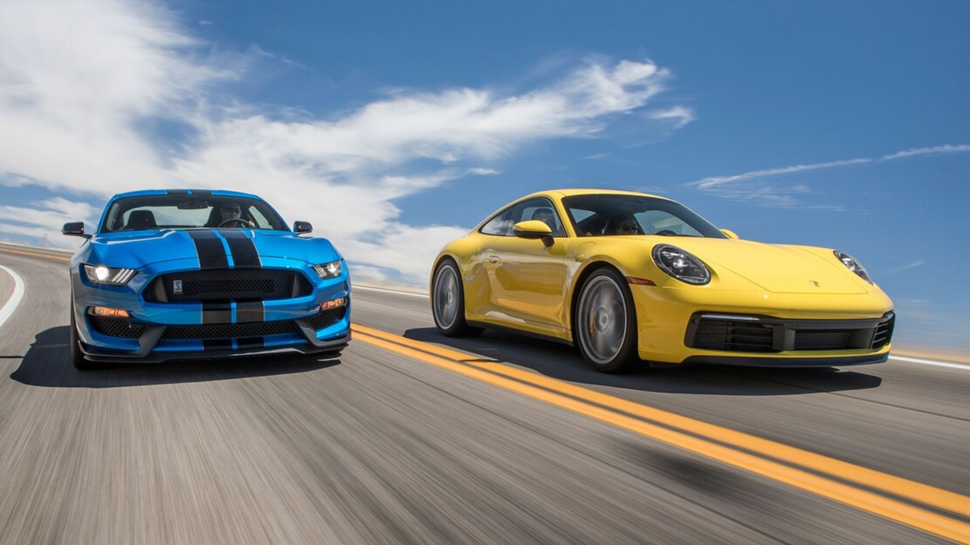 2020-Porsche-911-Carrera-S-2019-Ford-Shelby-GT350-Mustang-comparison-test-4