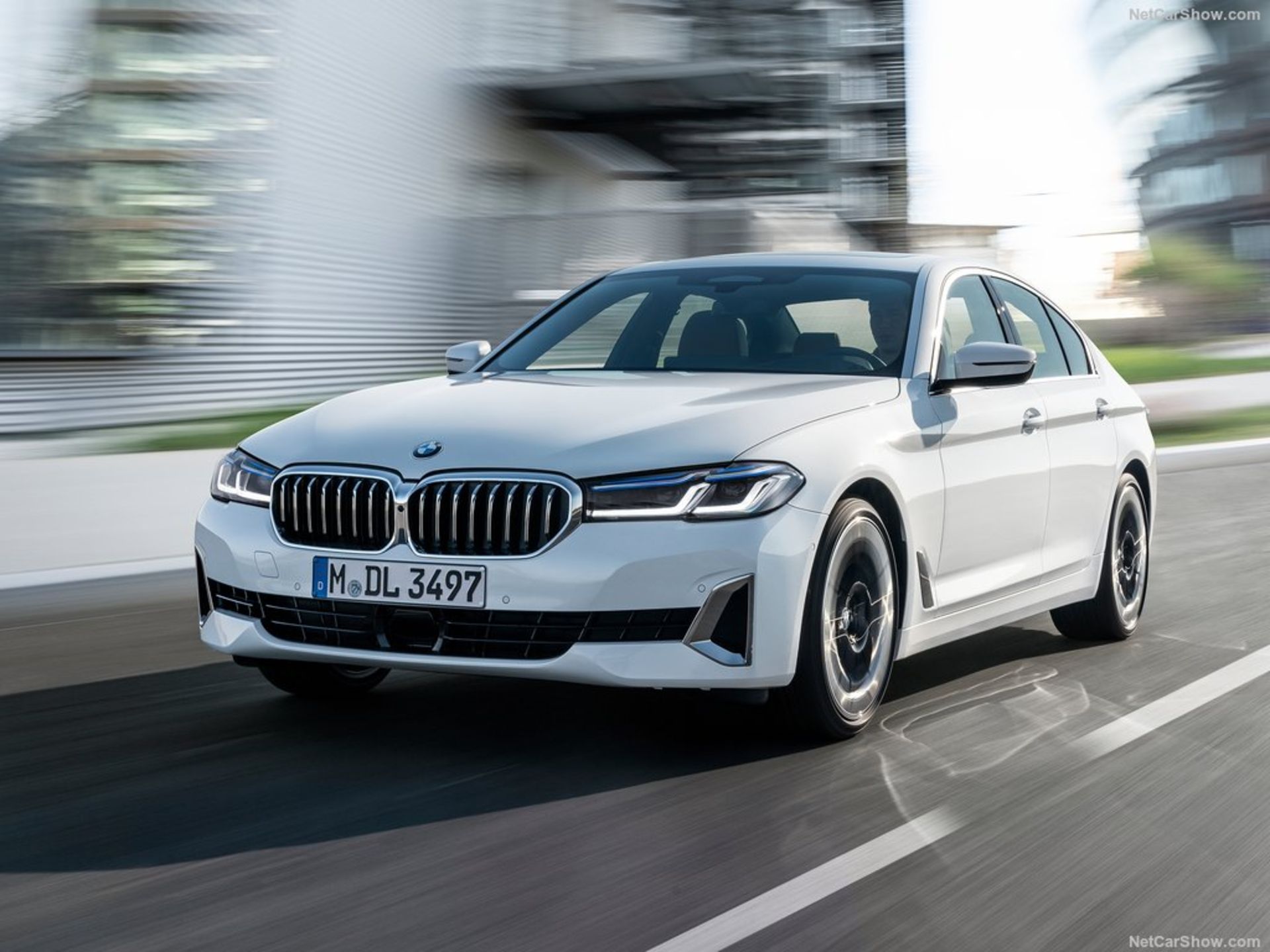 BMW-5-Series-2021-1024-25