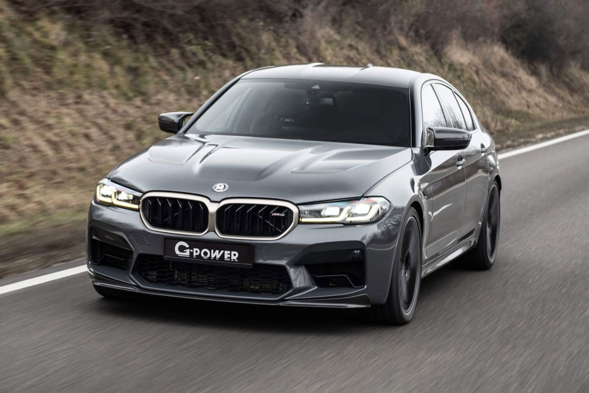 BMW-M5-1