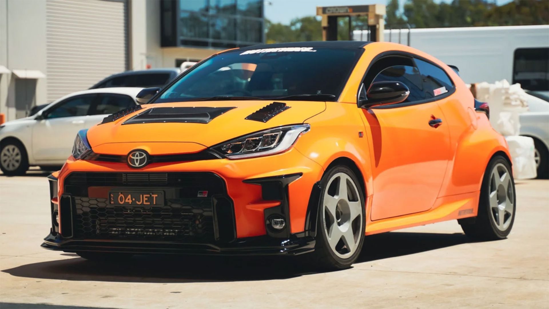 Yaris-1