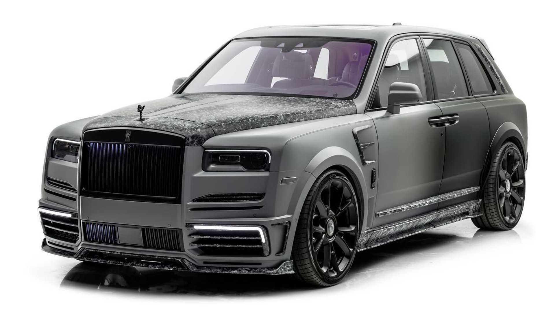 mansory-rolls-royce-cullinan-special-uae-front-corner