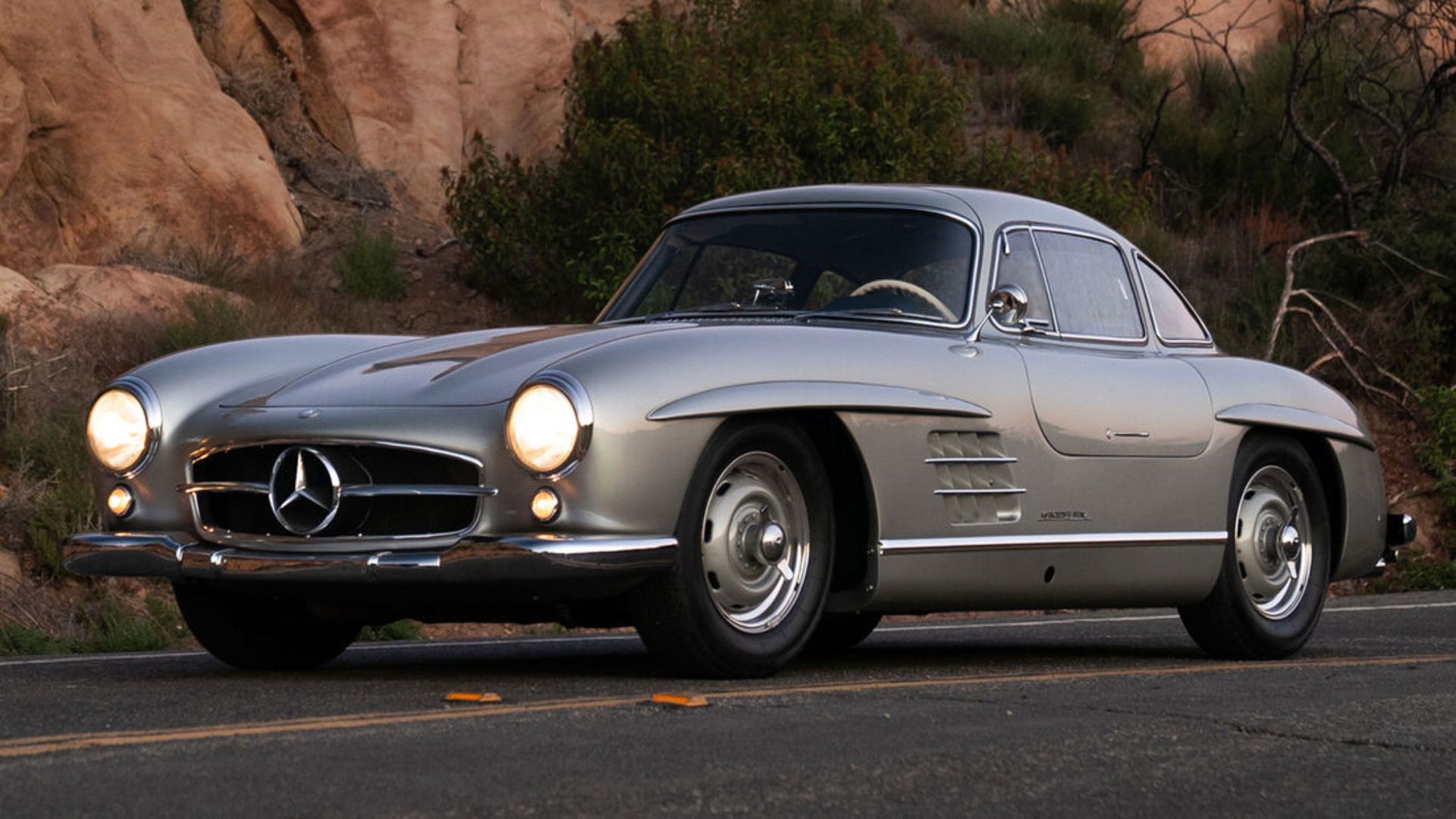Mercedes-300-SL-Gullwing-aluminium-body-NSL-engine-7